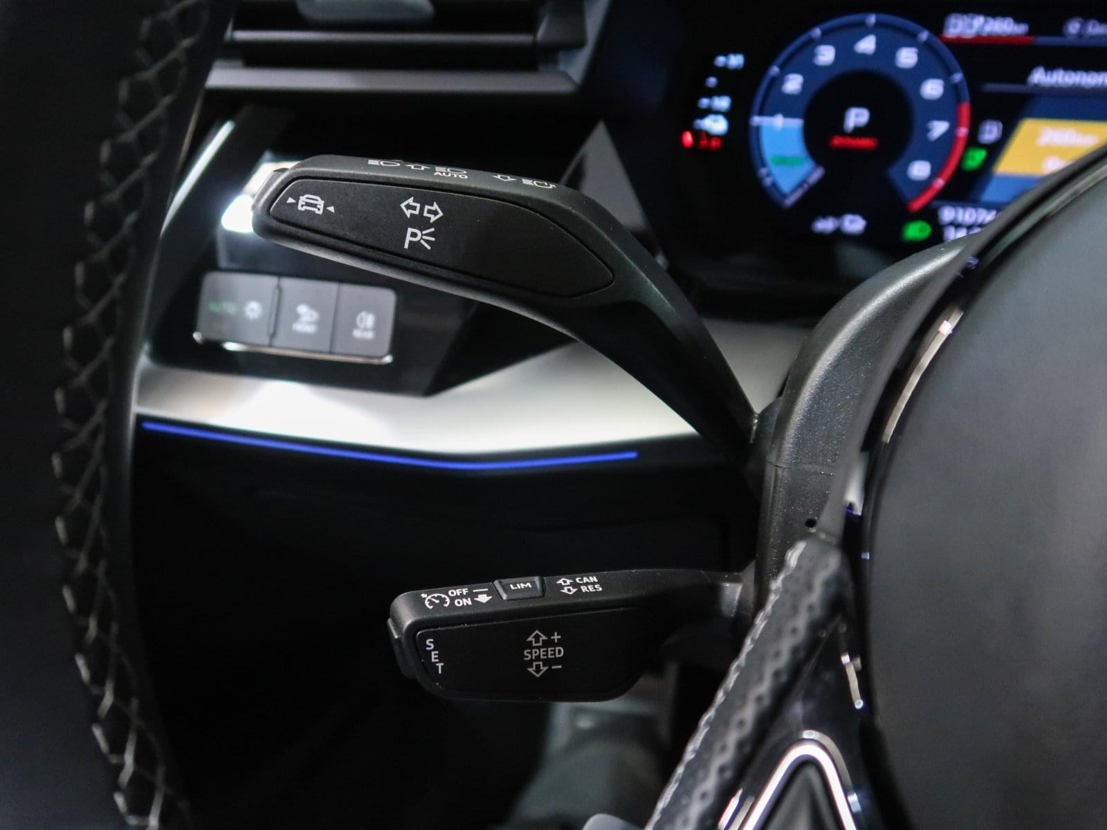 AUDI A3 SPORTBACK BLACK 45TFSI ECOMP STRONIC 35 