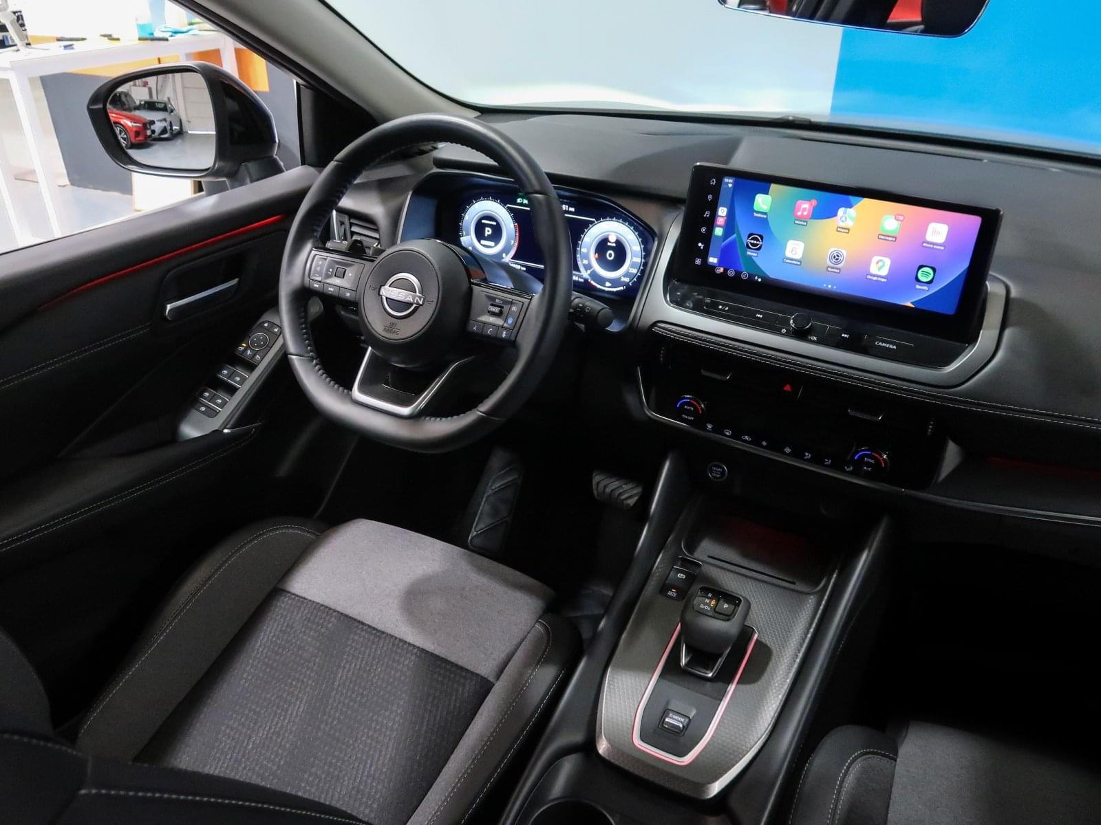 NISSAN QASHQAI DIG-T 158CV CVT N-CONNECTA 26 