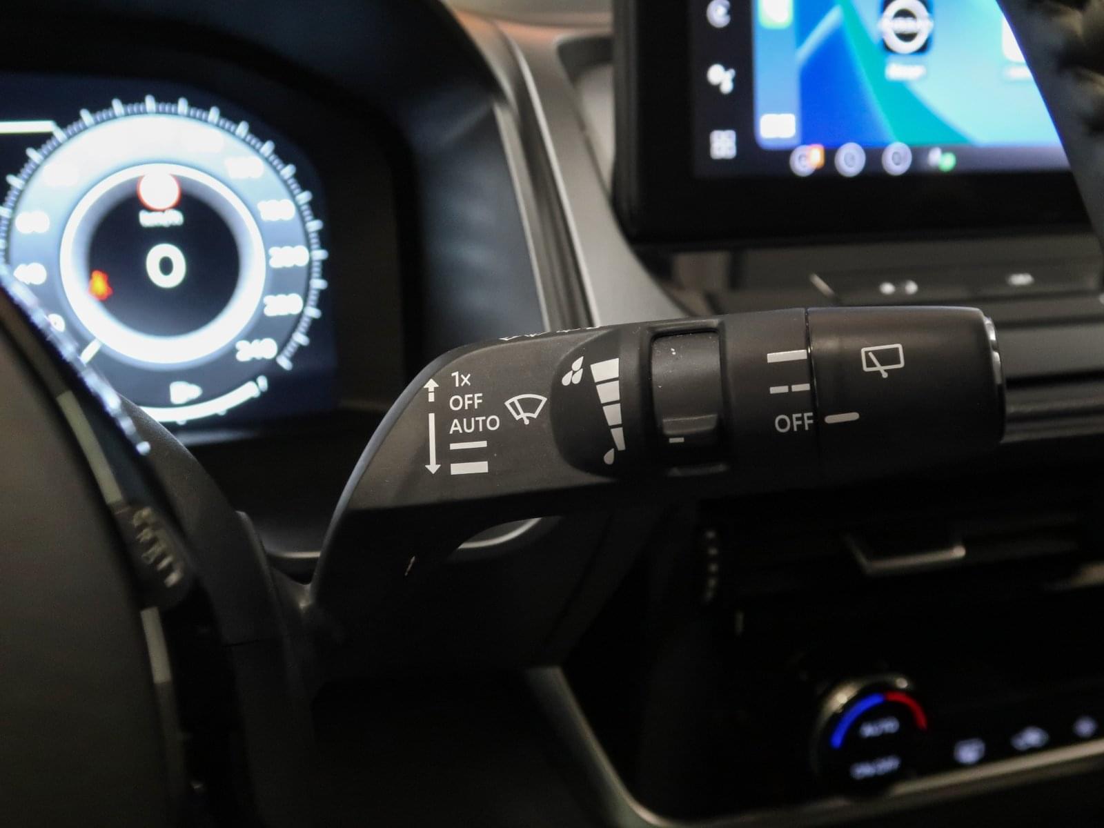 NISSAN QASHQAI DIG-T 158CV CVT N-CONNECTA 32 