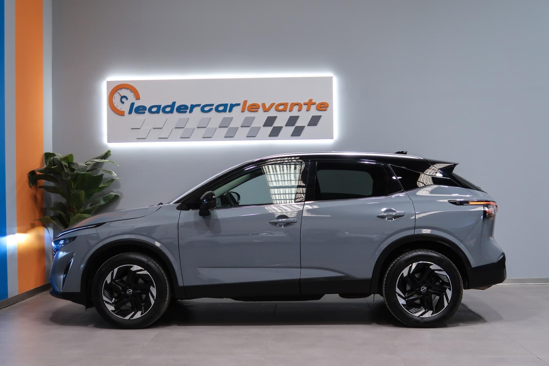 NISSAN QASHQAI DIG-T 158CV CVT N-CONNECTA 9 