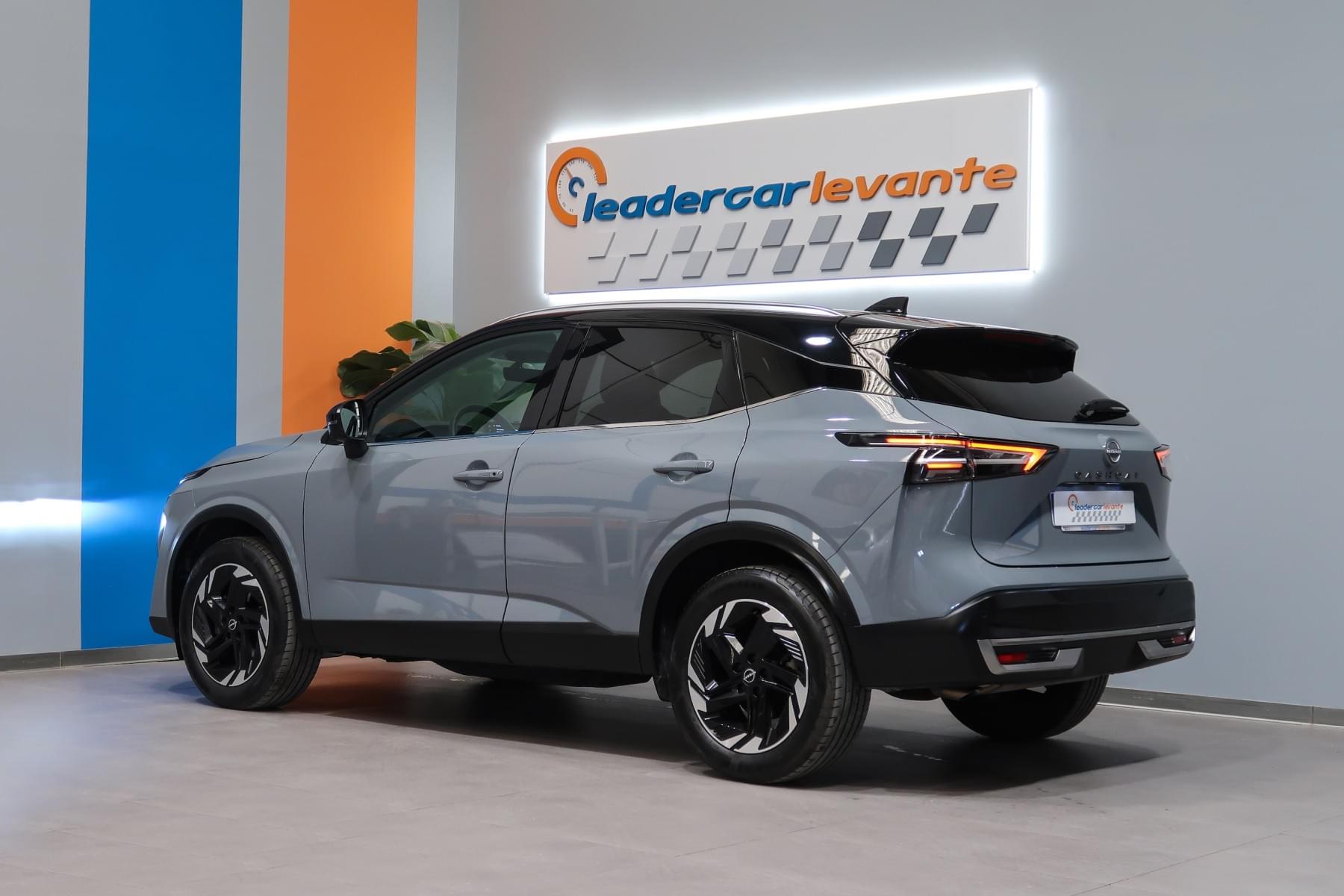 NISSAN QASHQAI DIG-T 158CV CVT N-CONNECTA 10 