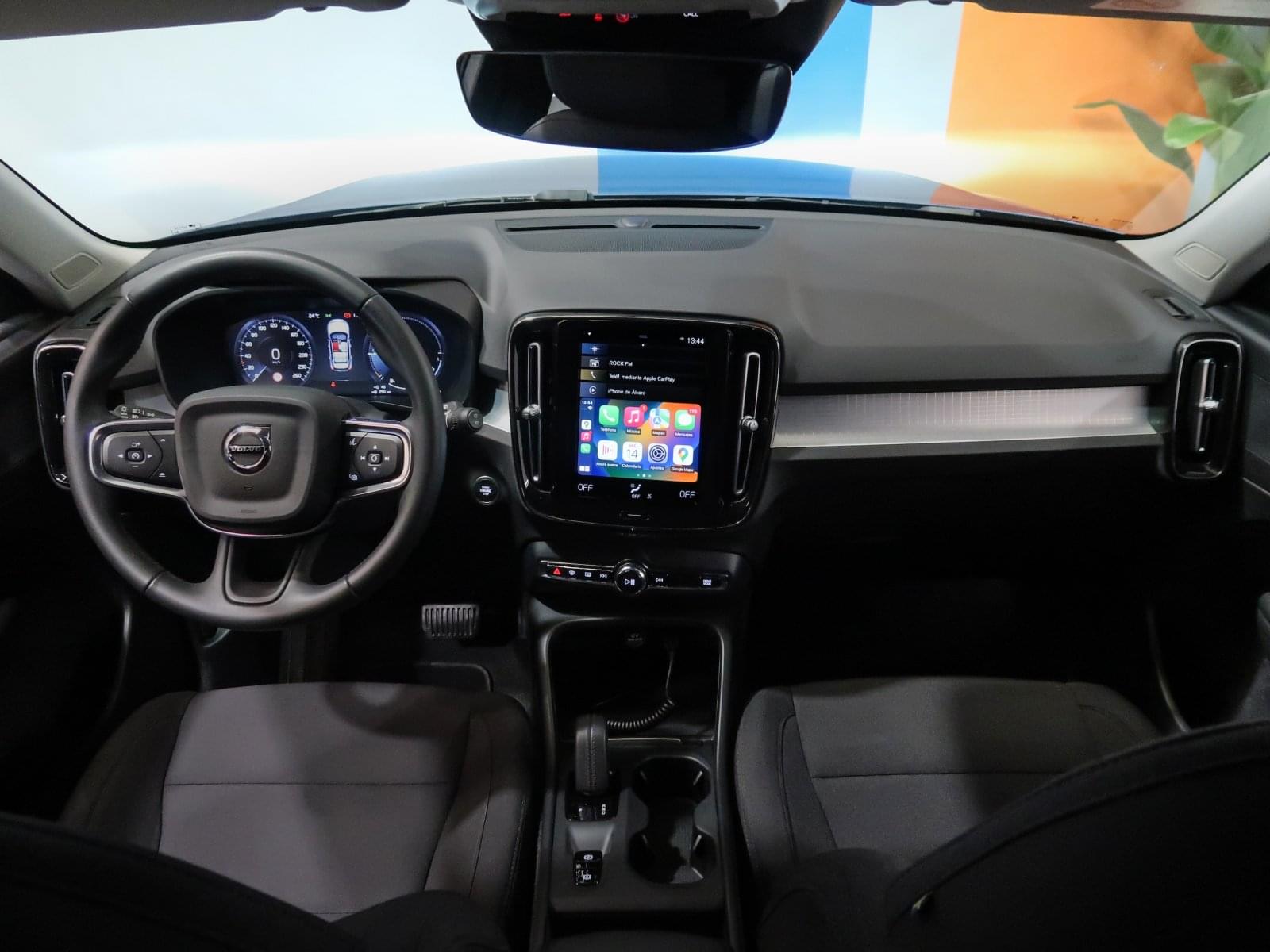 VOLVO XC40 1.5 T4 TWIN RECHARGE R-DESIGN 211CV 19 