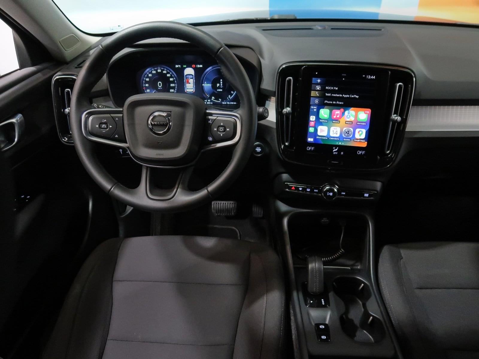 VOLVO XC40 1.5 T4 TWIN RECHARGE R-DESIGN 211CV 29 