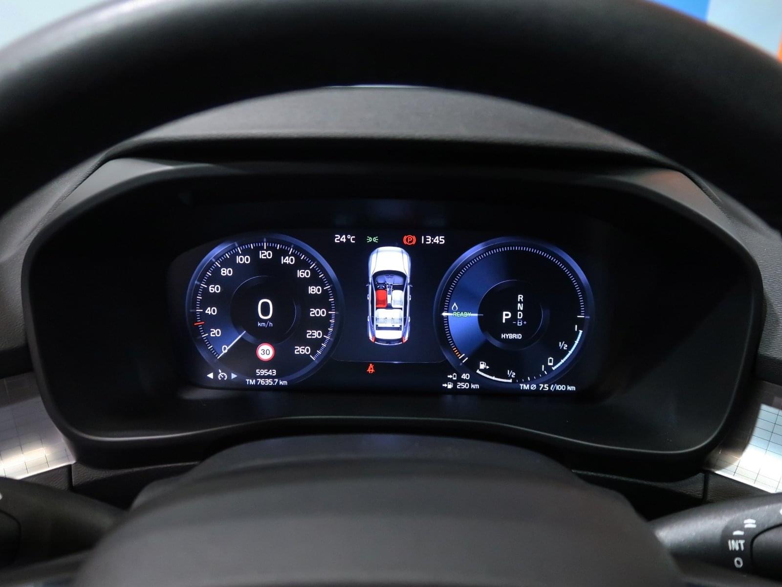 VOLVO XC40 1.5 T4 TWIN RECHARGE R-DESIGN 211CV 35 