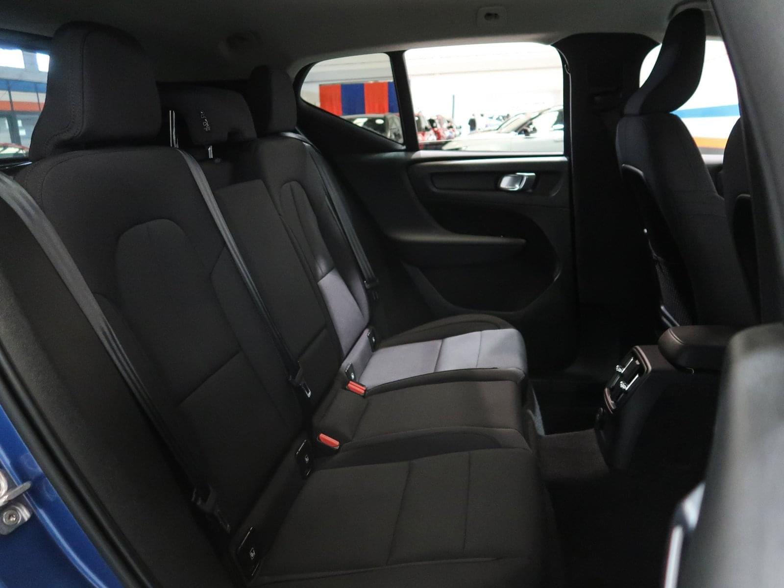 VOLVO XC40 1.5 T4 TWIN RECHARGE R-DESIGN 211CV 25 