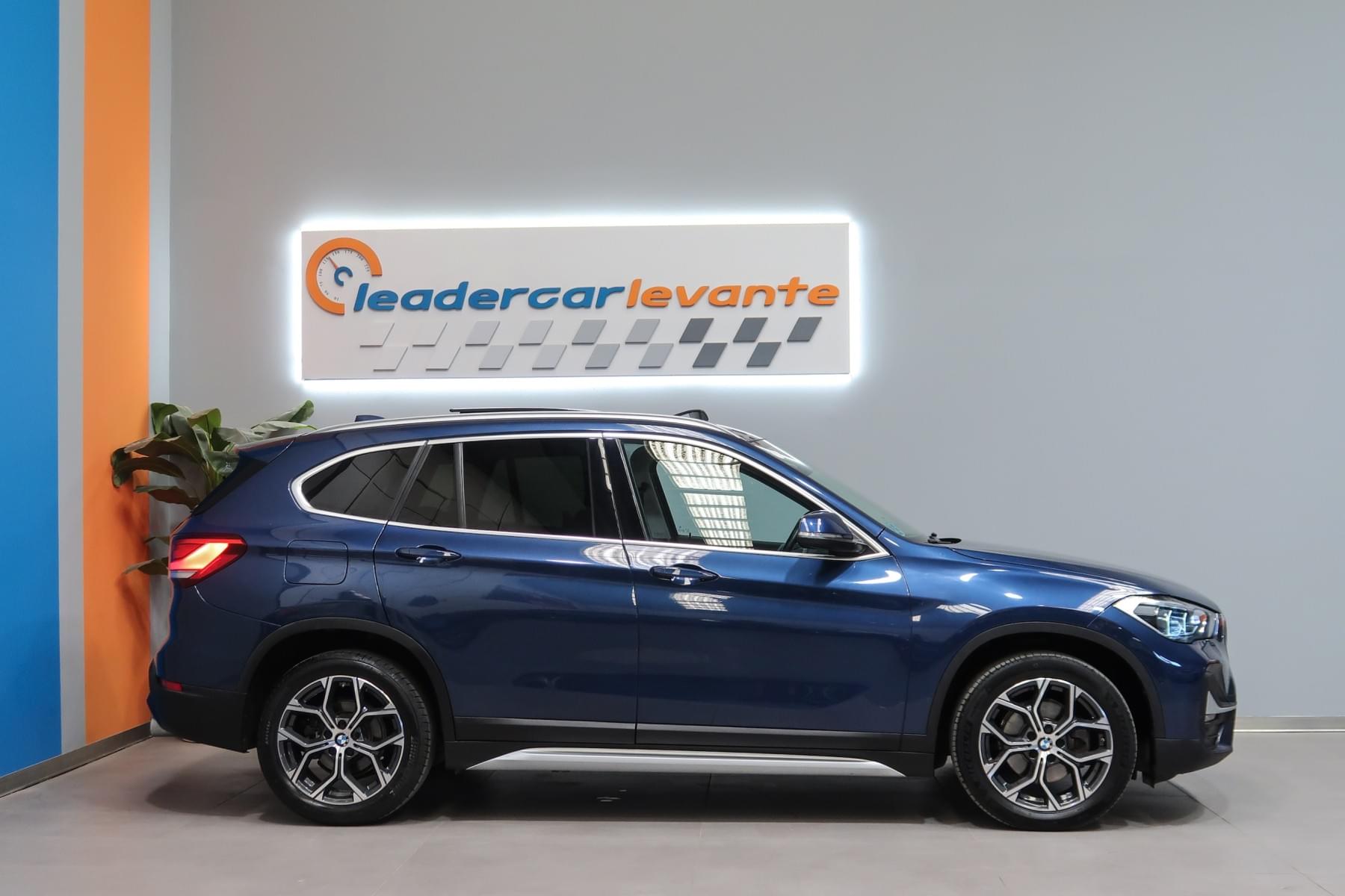 BMW X1 S DRIVE 18D 150CV 3 