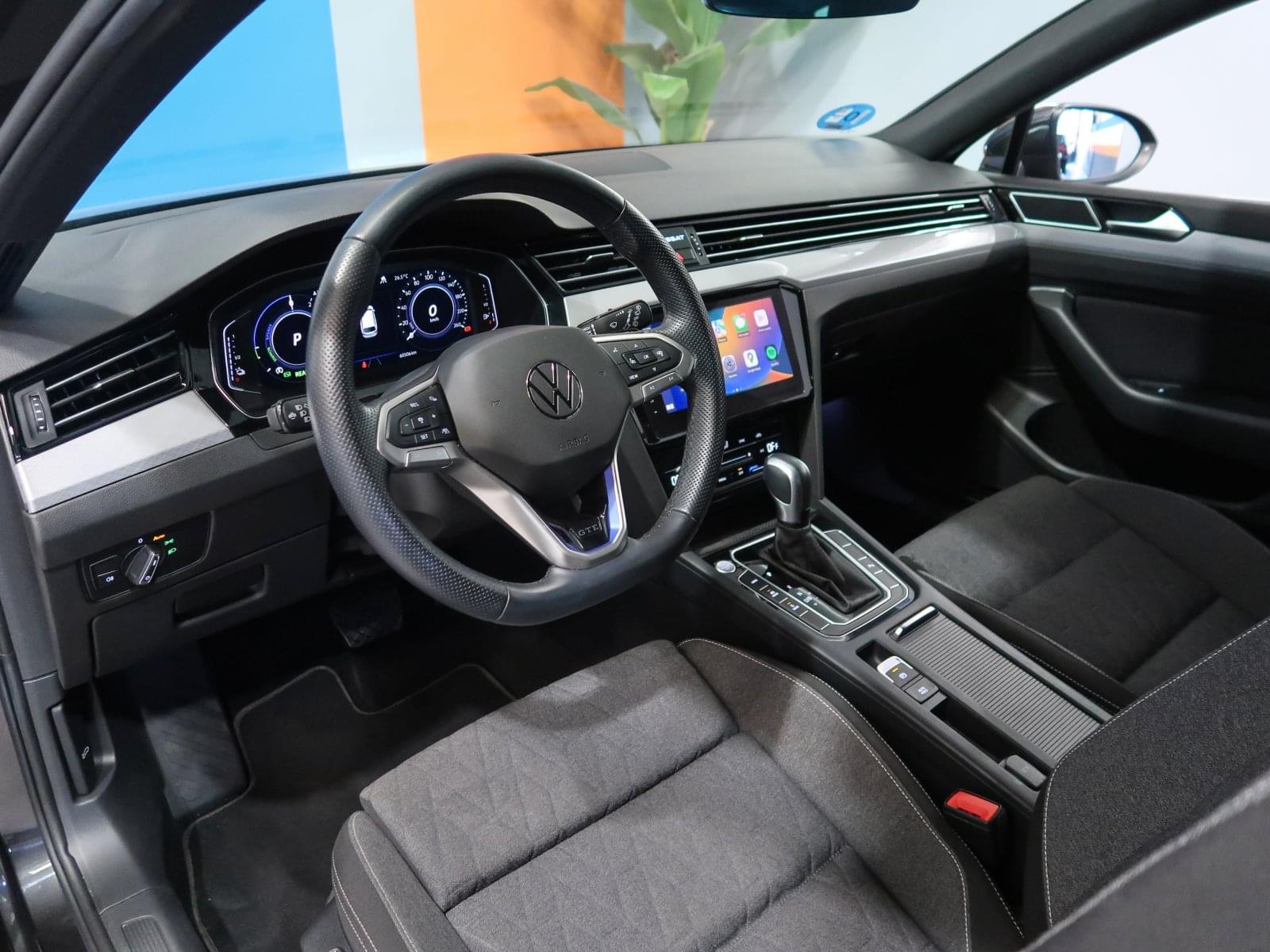 VOLKSWAGEN PASSAT VARIANT GTE 1.4 TSI 220CV 22 