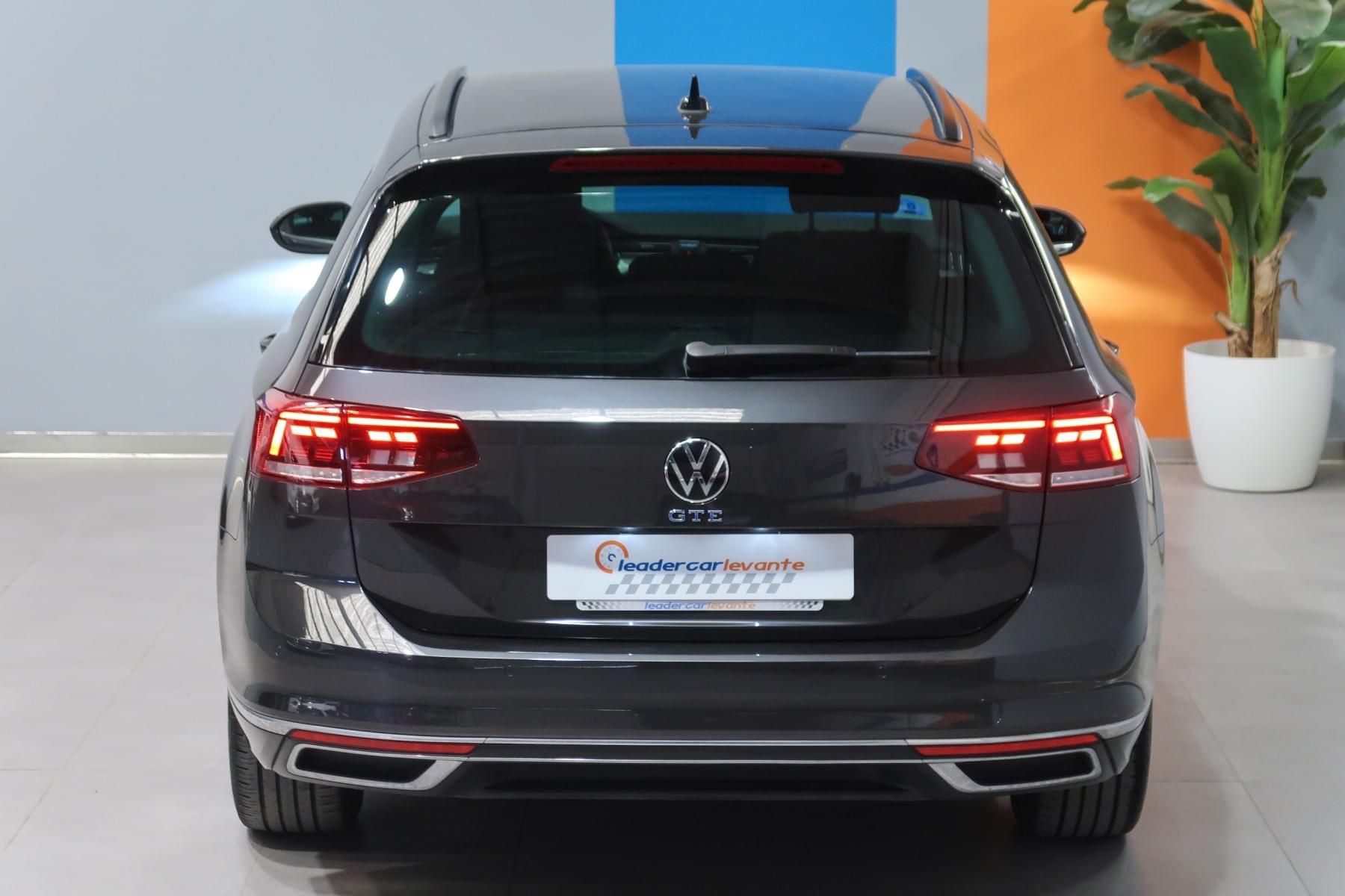 VOLKSWAGEN PASSAT VARIANT GTE 1.4 TSI 220CV 14 