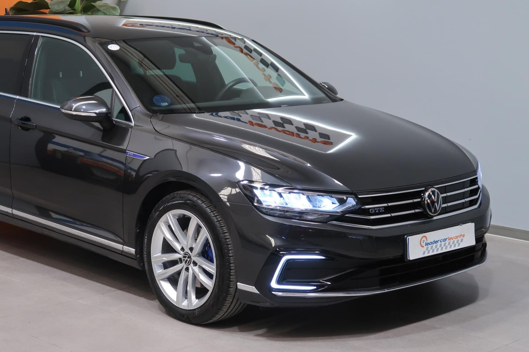 VOLKSWAGEN PASSAT VARIANT GTE 1.4 TSI 220CV 8 