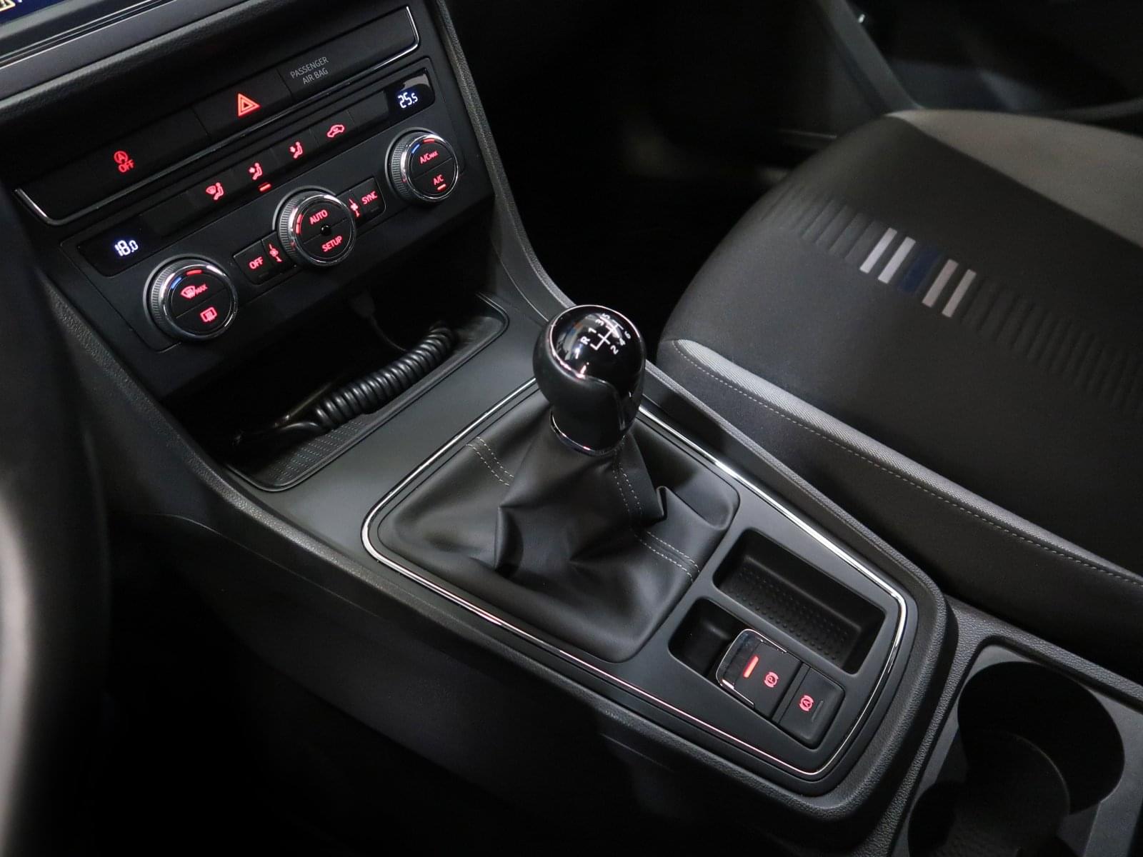 SEAT LEÓN STYLE VISIO EDITION 1.5 TSI 130 CV 39 