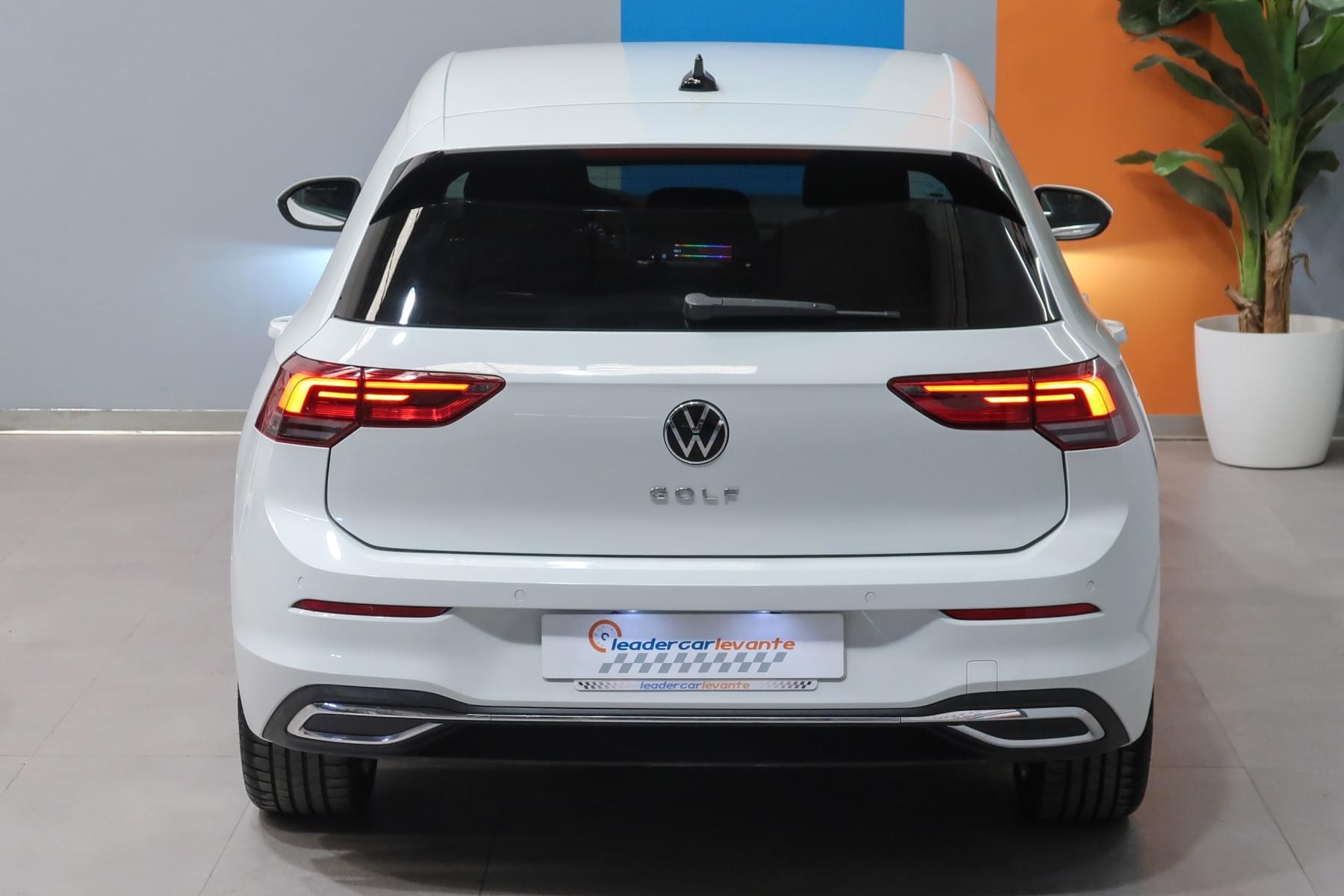 VOLKSWAGEN GOLF STYLE LIMITE  2.0 TDI 150 CV 12 