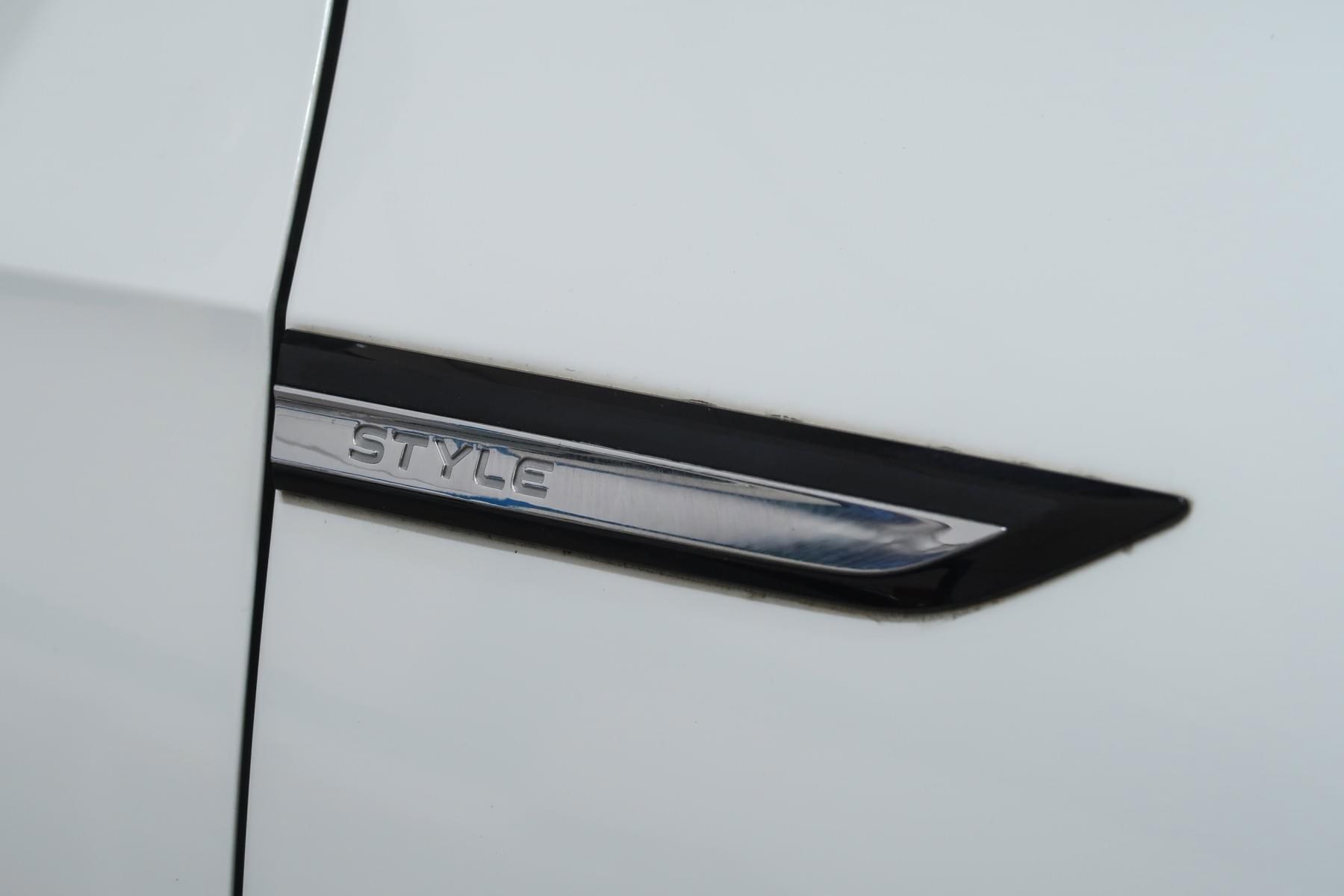 VOLKSWAGEN GOLF STYLE LIMITE  2.0 TDI 150 CV 7 