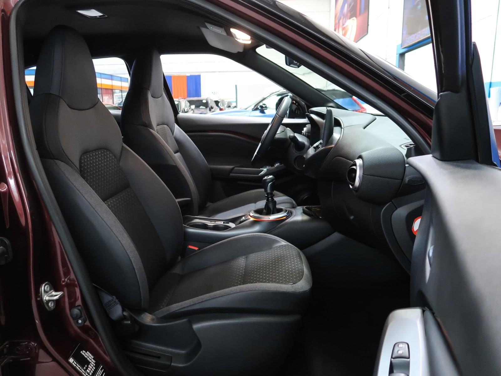 NISSAN JUKE DIG-T 114CV 6M/T N-CONNECTA 24 