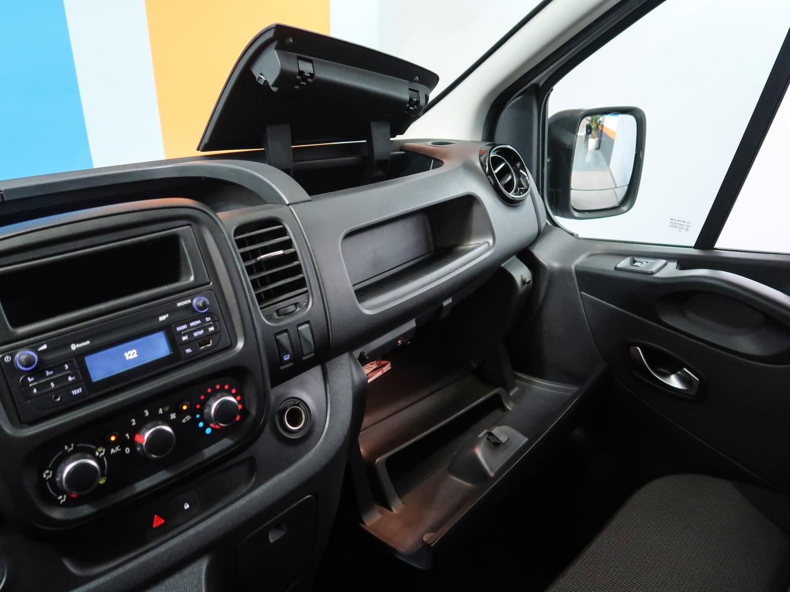 RENAULT TRAFIC FURGON 120CV ENERGY L1H1 27 34 