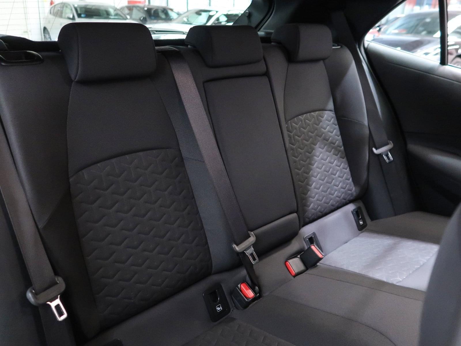 TOYOTA COROLLA HYBRID TECH 122CV 23 