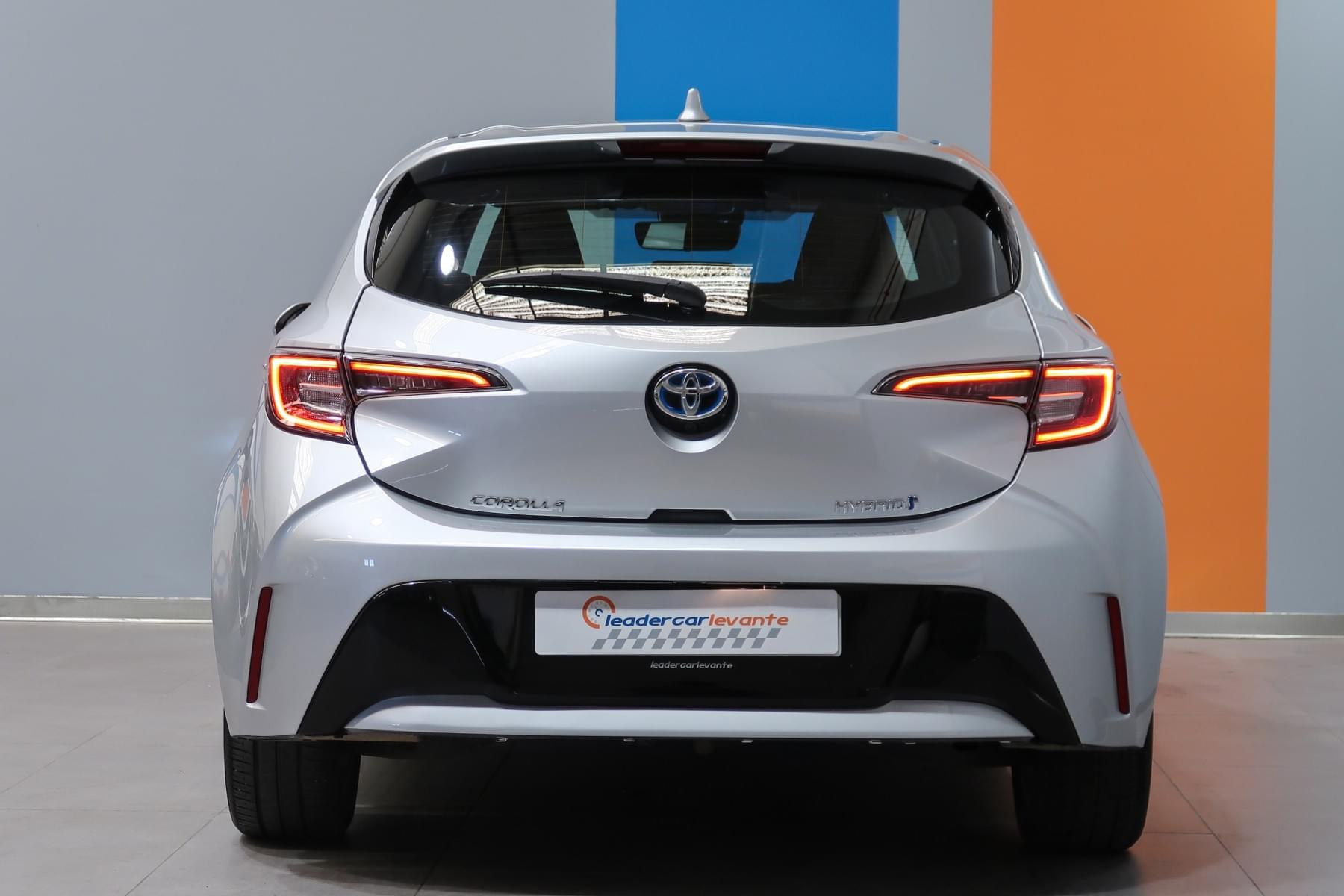 TOYOTA COROLLA HYBRID TECH 122CV 11 
