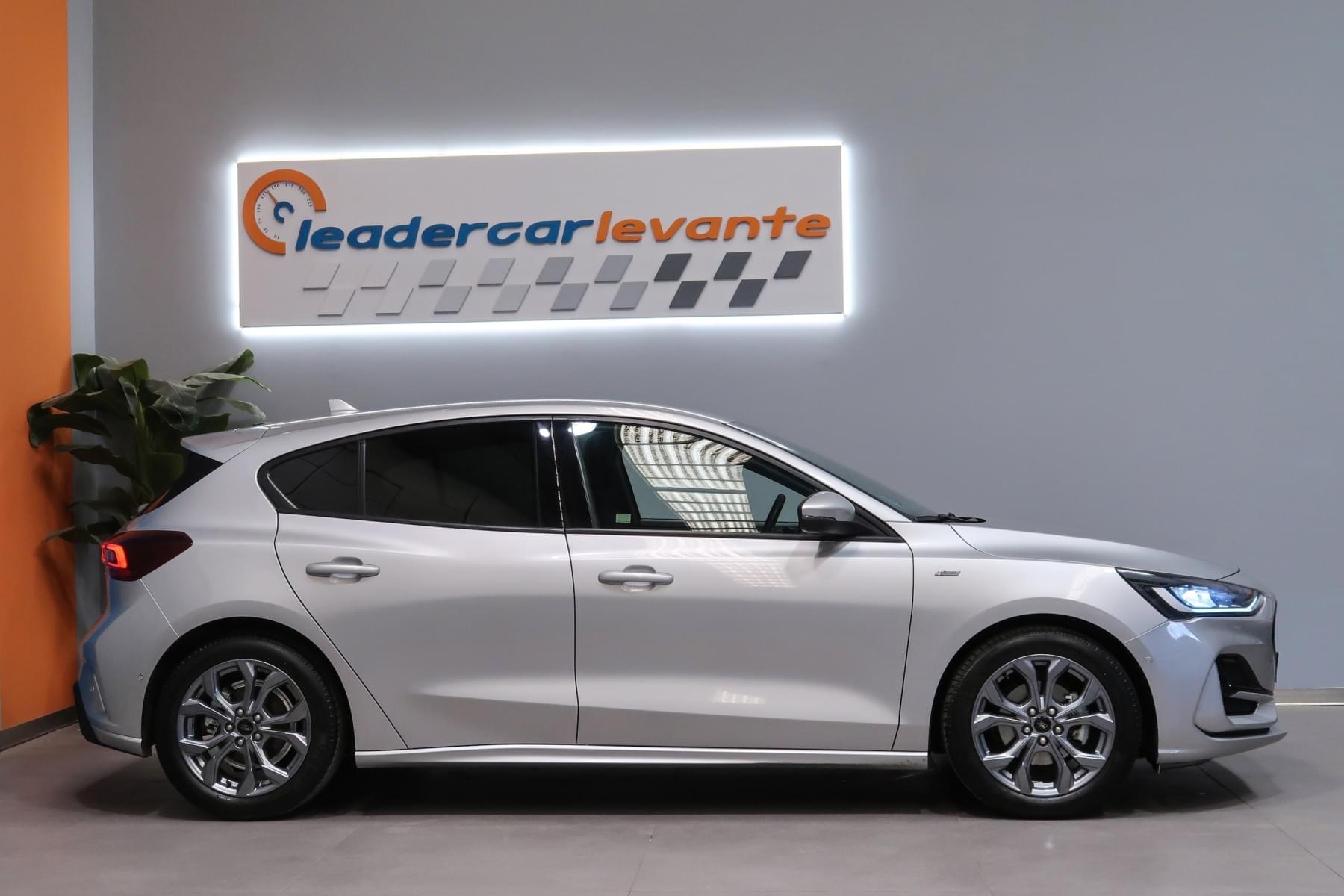 FORD FOCUS 1.0 ECOBOOST ST-LINE 125CV MHEV 4 