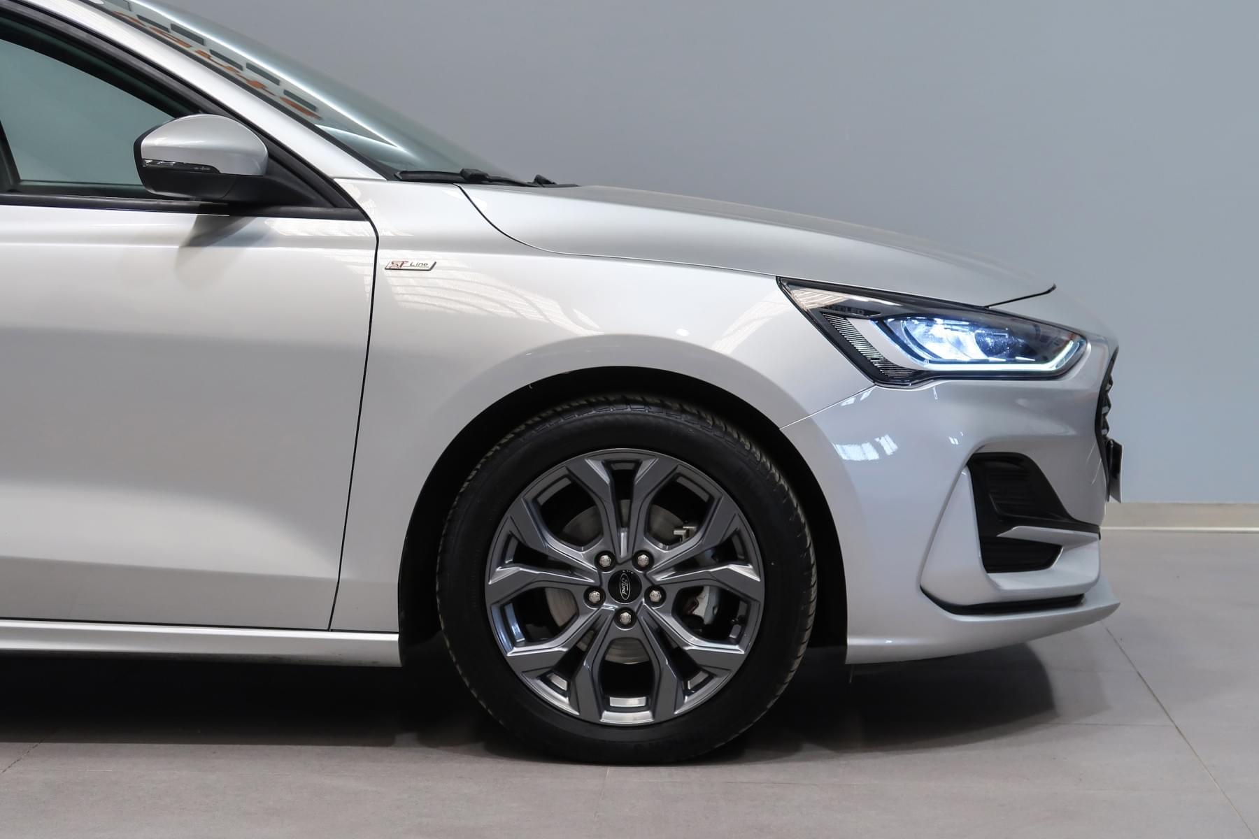 FORD FOCUS ST LINE 1.0 ECOBOOST 125CV 8 