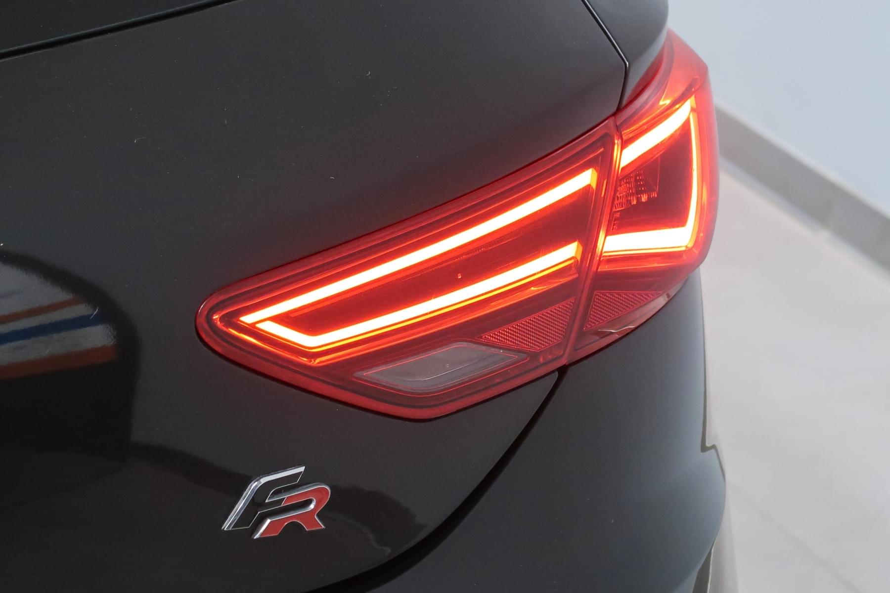 SEAT LEÓN FR 2.0 TDI DSG-7 S&S 150CV 14 