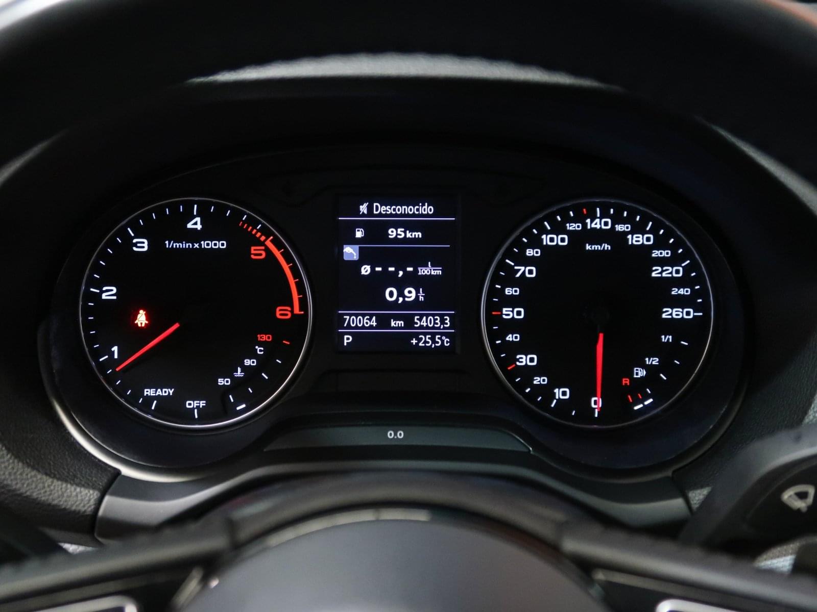 AUDI Q2 30 TDI 115CV DESIGN 30 