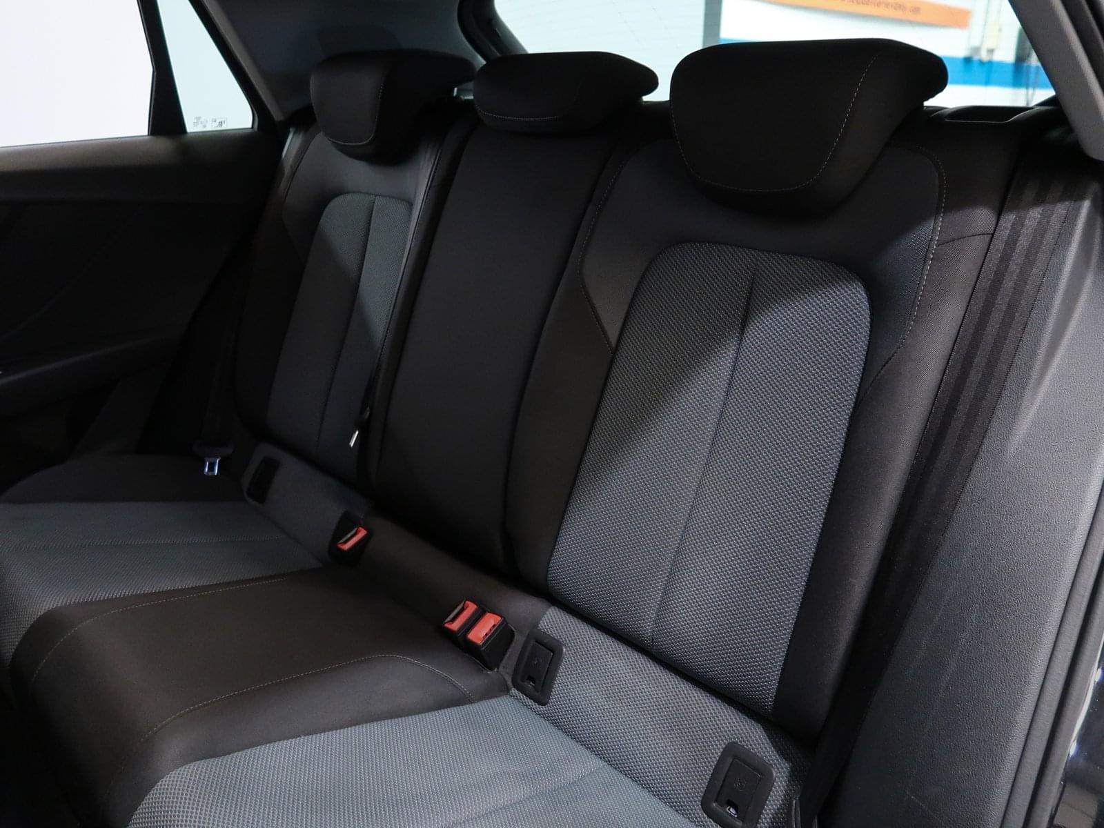 AUDI Q2 30 TDI 115CV DESIGN 18 