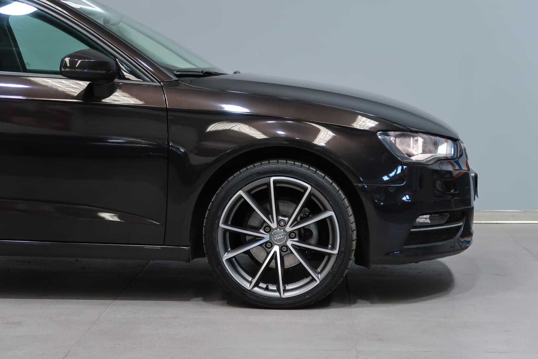 AUDI A3 2.0 TDI  SPORTBACK CLEAN S TRONIC 150CV 7 