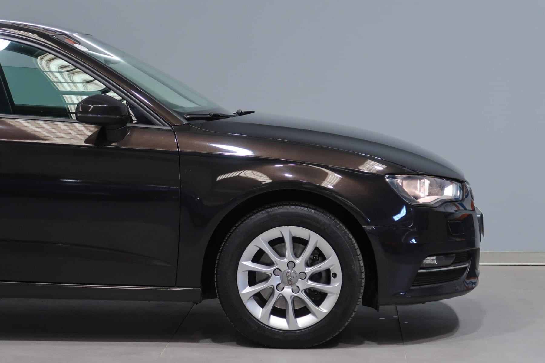AUDI A3 2.0 TDI  SPORTBACK CLEAN S TRONIC 150CV 7 