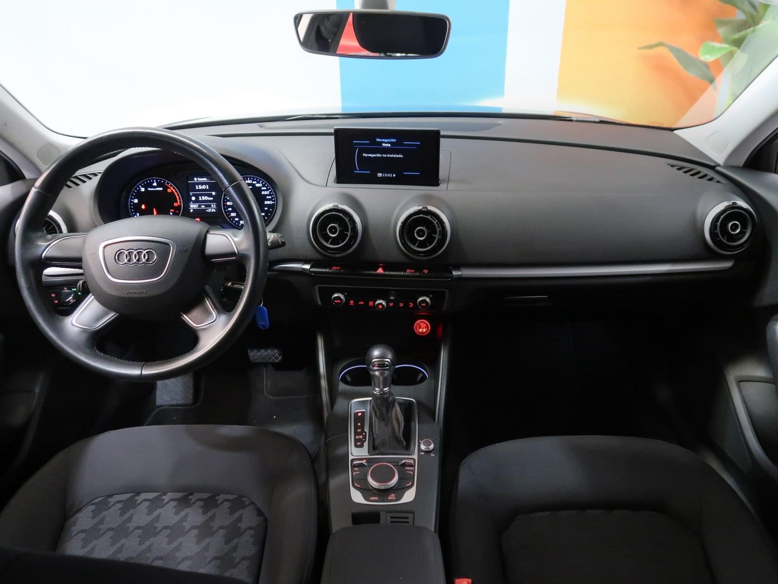 AUDI A3 2.0 TDI  SPORTBACK CLEAN S TRONIC 150CV 16 