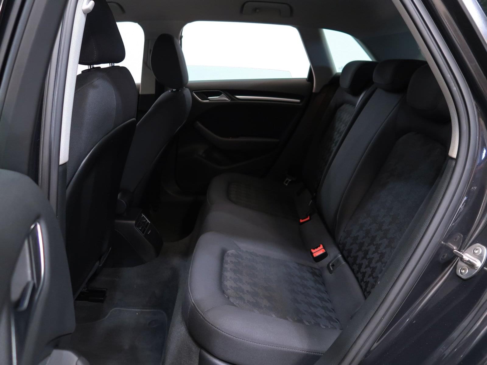 AUDI A3 2.0 TDI  SPORTBACK CLEAN S TRONIC 150CV 21 