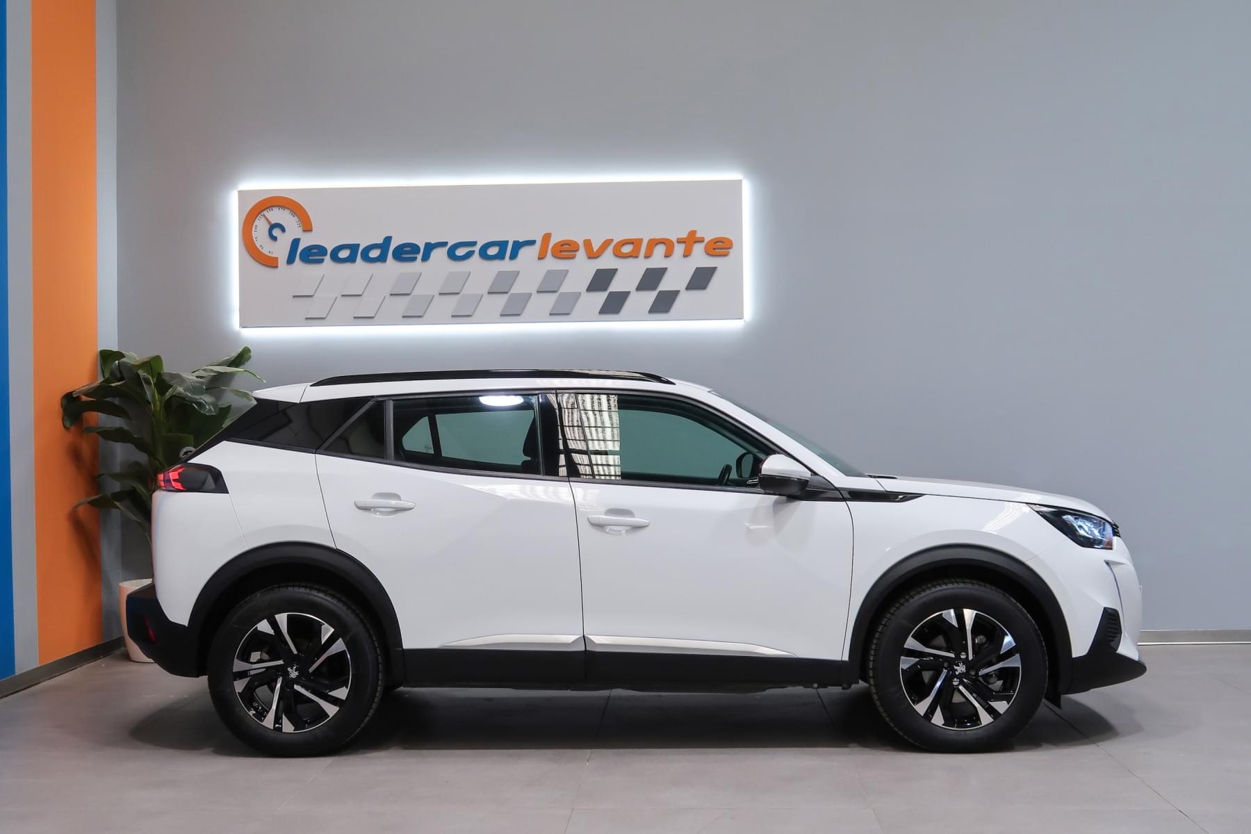 PEUGEOT 2008 ALLURE BLUEHDI 100CV S&S 4 