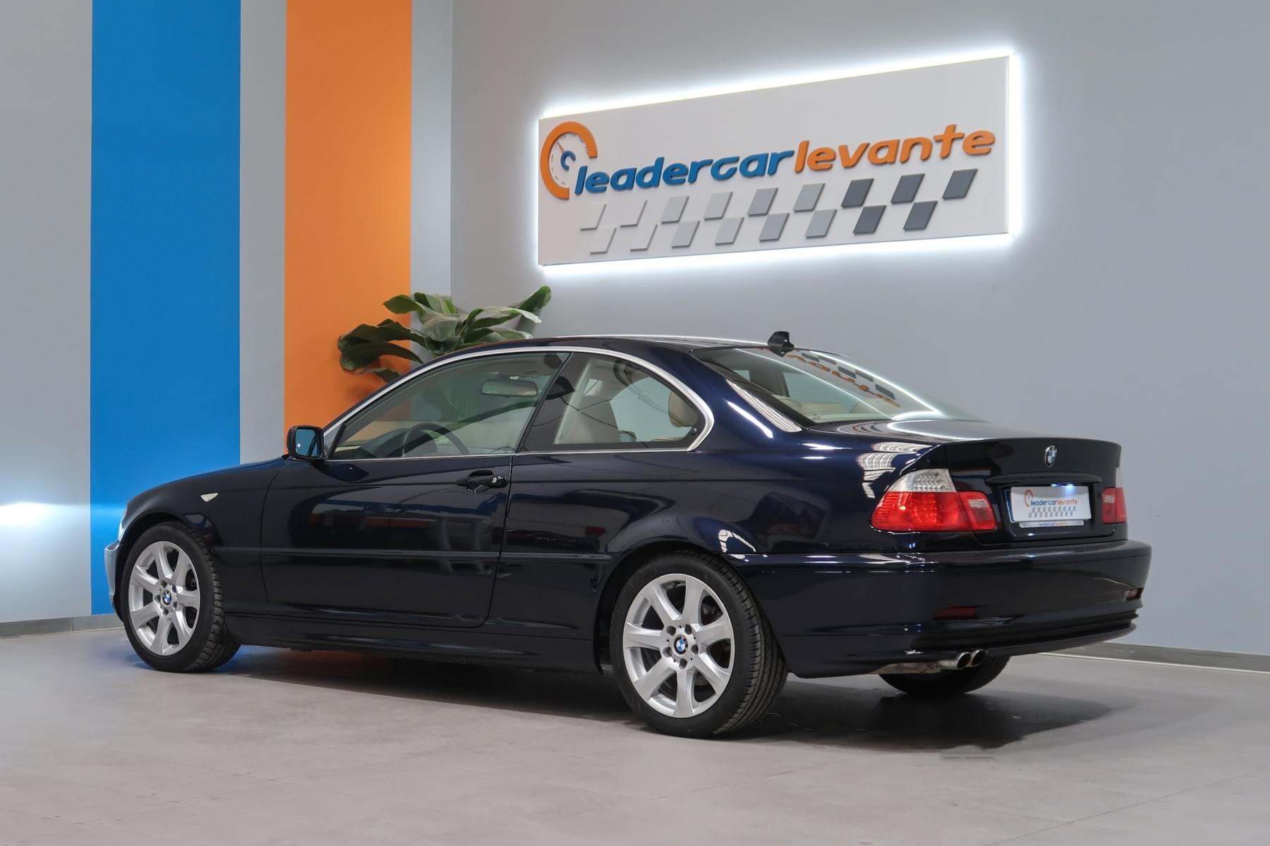 BMW SERIE 3 320 CI 11 