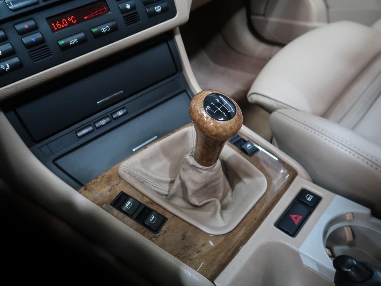 BMW SERIE 3 320 CI 31 