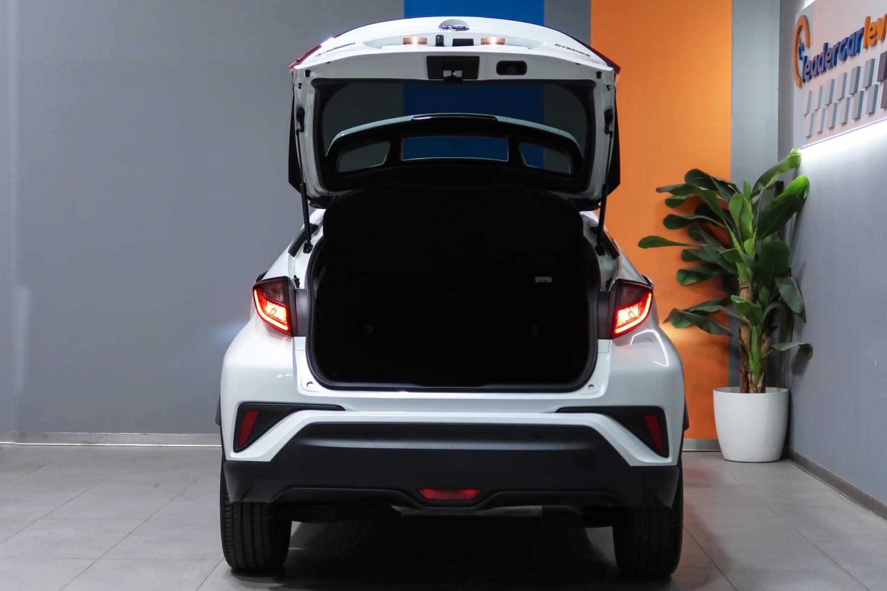 TOYOTA CHR 1.8 125H ADVANCE 122CV 12 