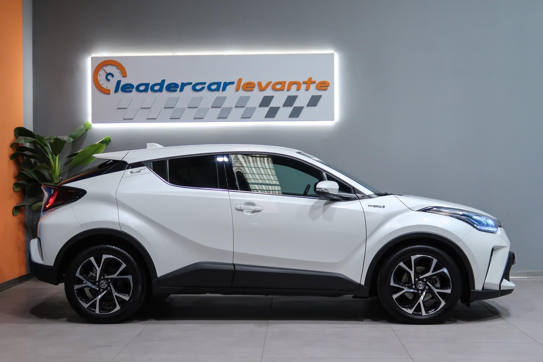 TOYOTA CHR 1.8 125H ADVANCE 122CV 4 