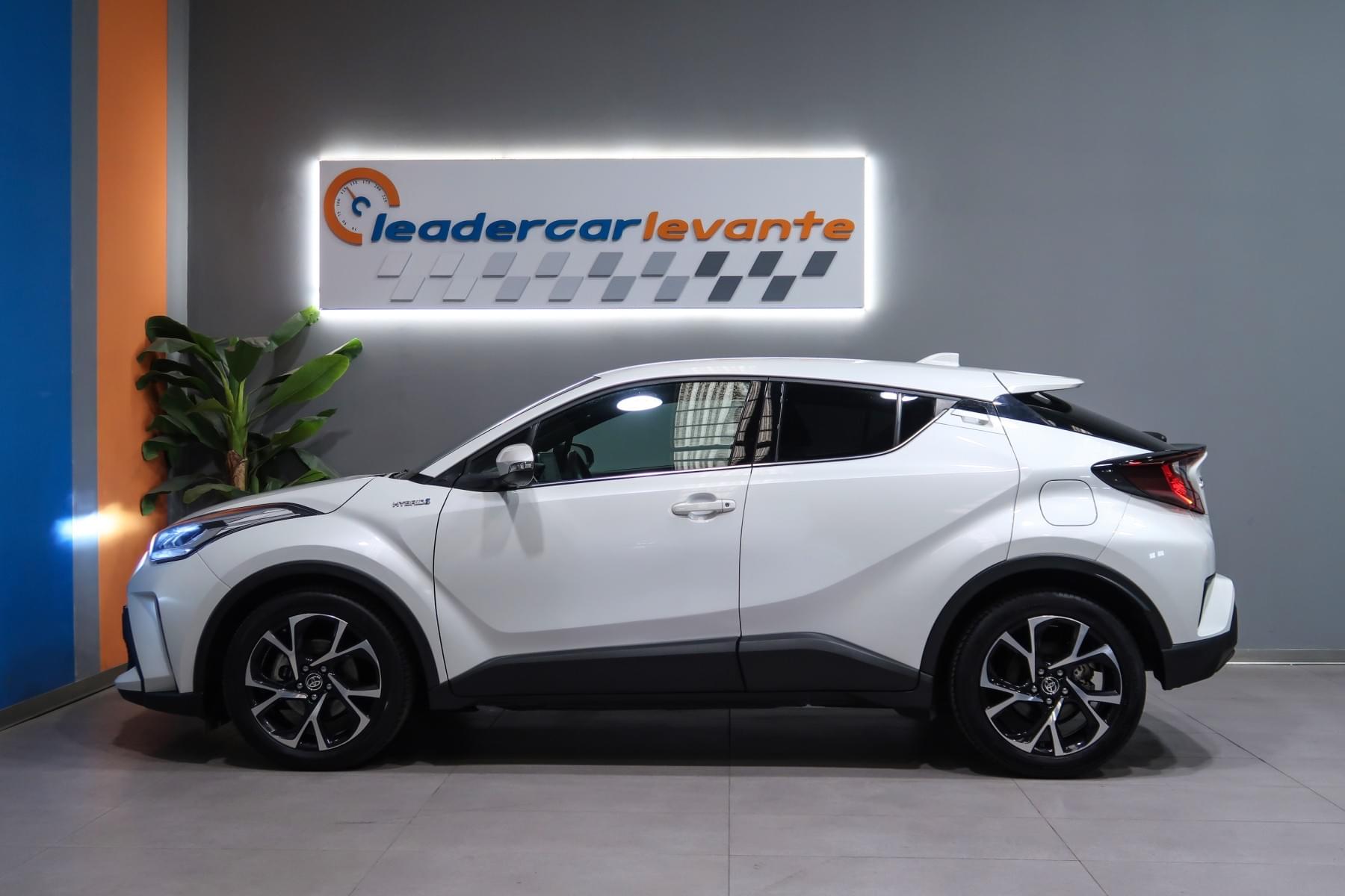 TOYOTA CHR 1.8 125H ADVANCE 122CV 8 