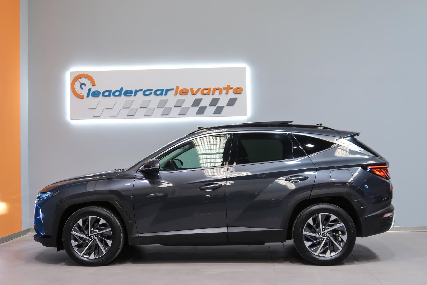 HYUNDAI TUCSON 1.6 TGDI 150CV TECNO SKY 48V 11 