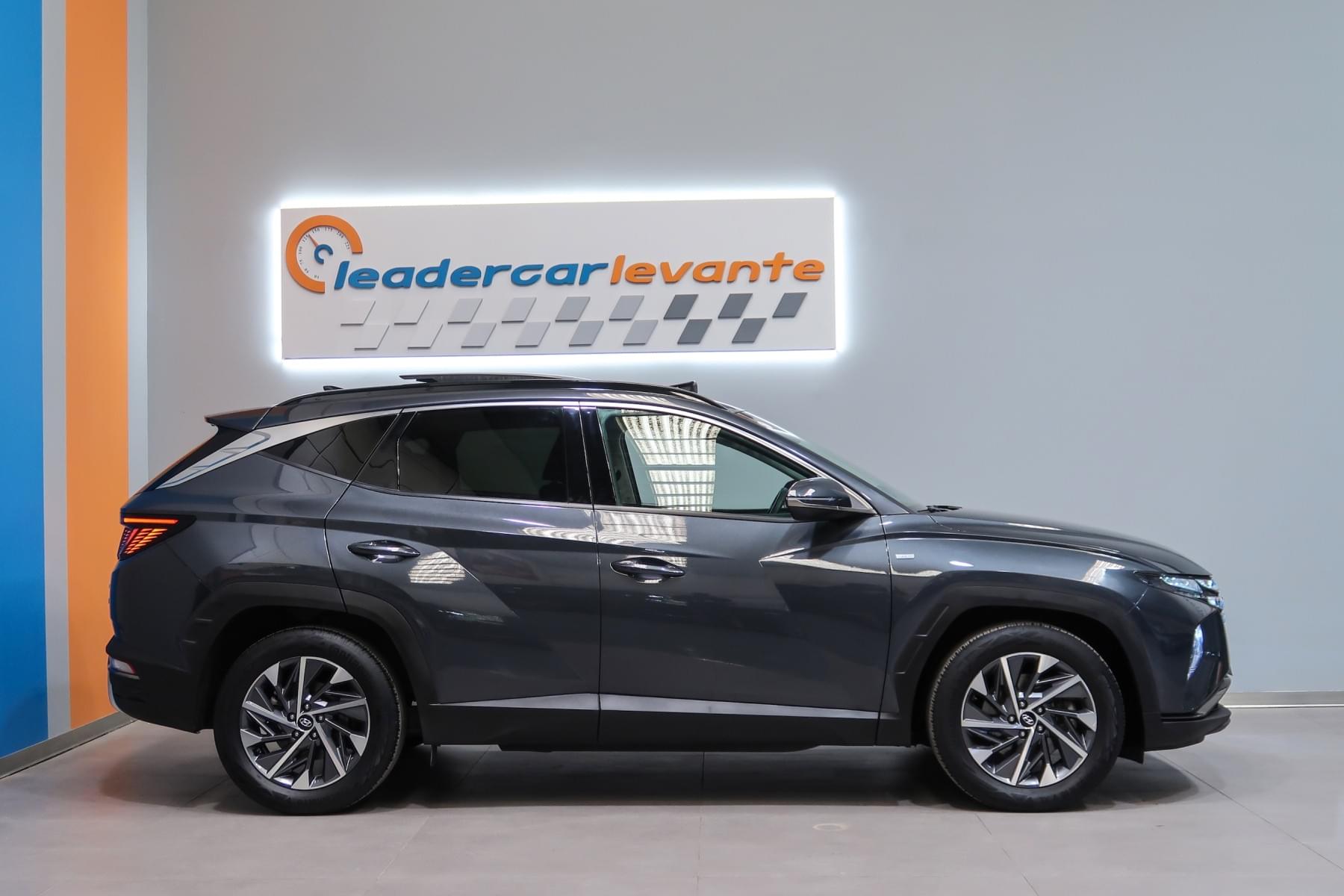 HYUNDAI TUCSON 1.6 TGDI 150CV TECNO SKY 48V 4 