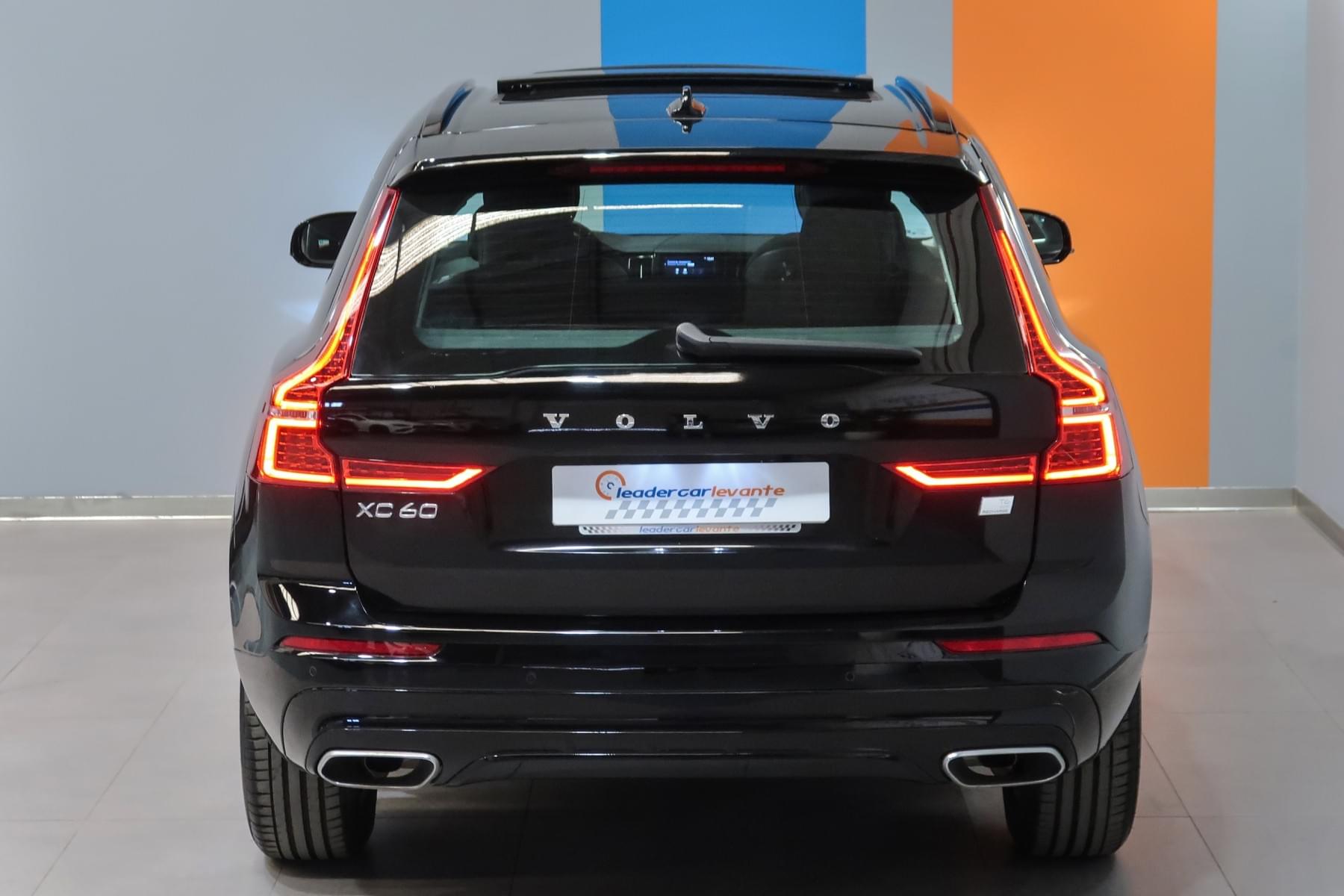 VOLVO XC60 2.0 T6 AWD RECHARGE R-DESIGN EXP AUTO 13 