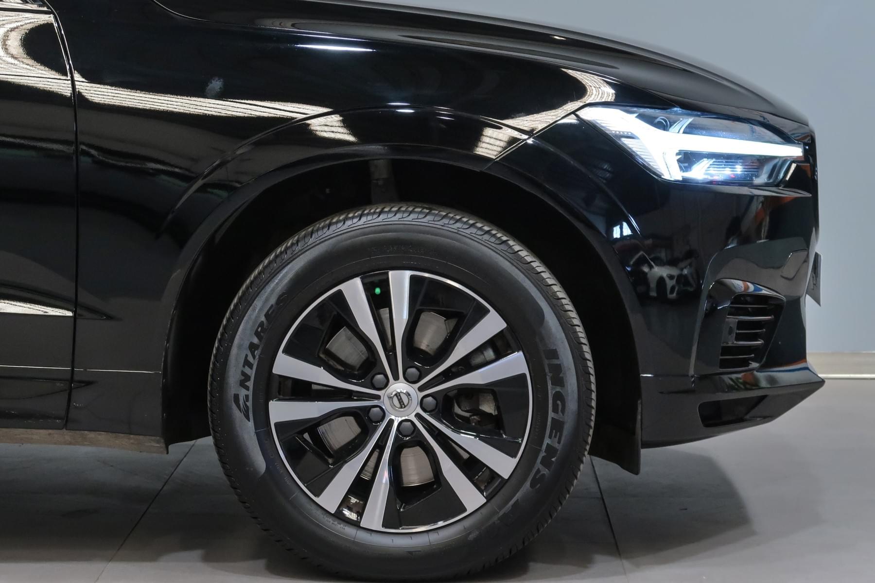 VOLVO XC60 2.0 T6 AWD RECHARGE R-DESIGN EXP AUTO 8 