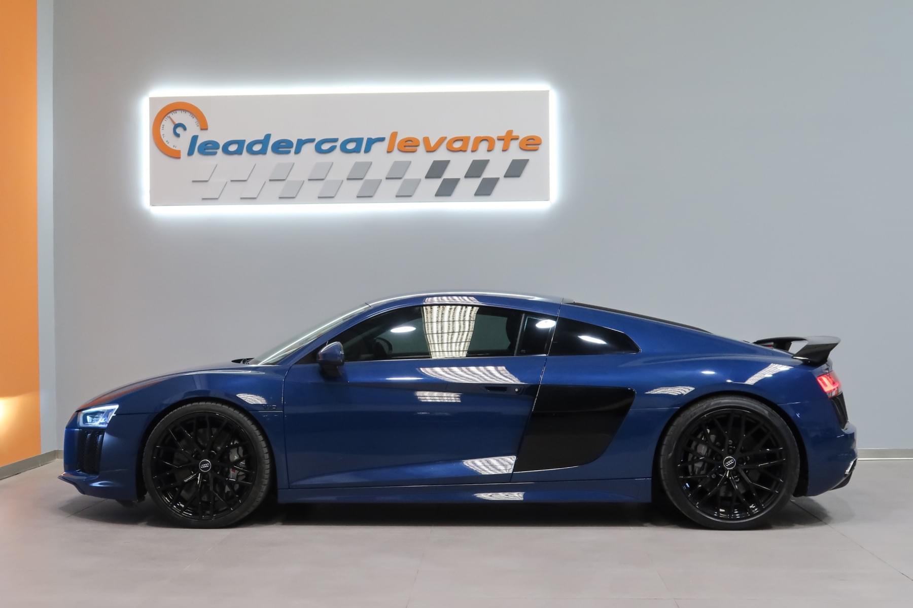AUDI R8 5.2 V10 FSI QUATTRO STRONIC 13 