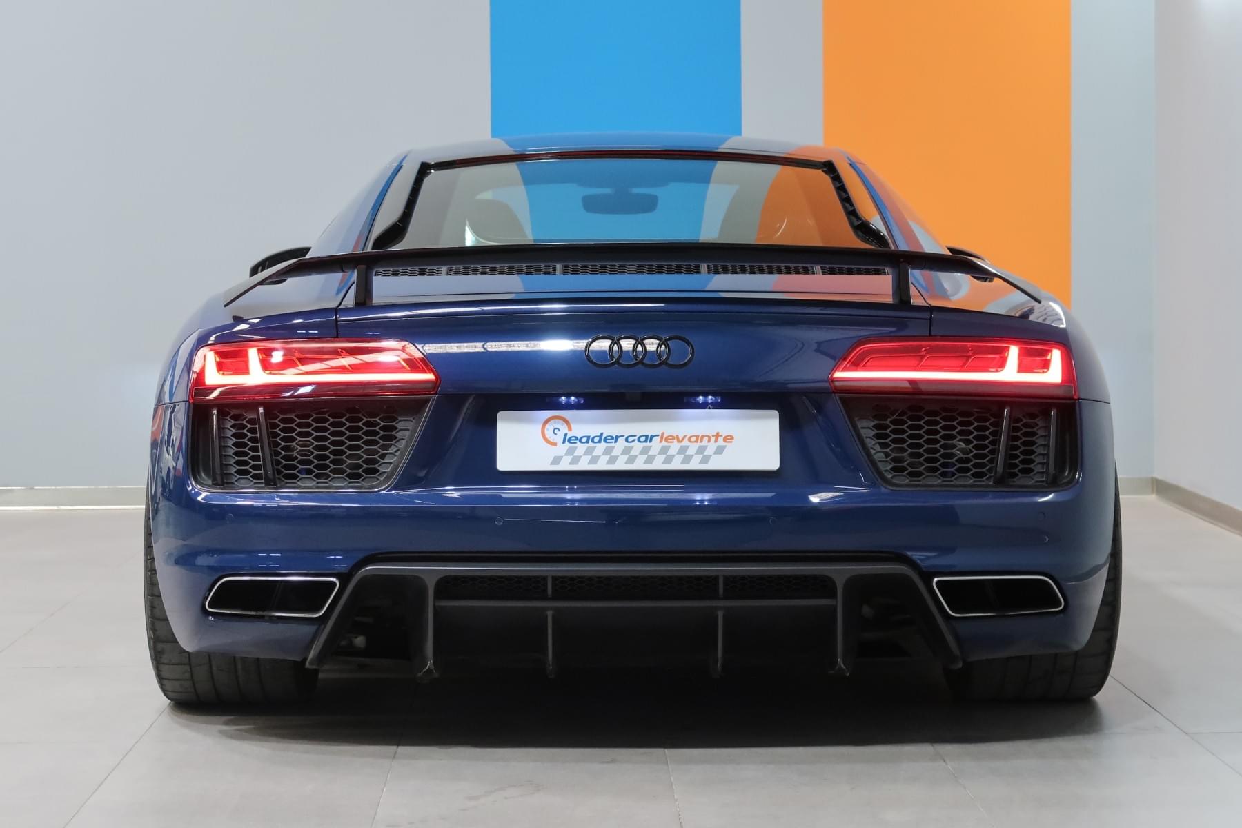 AUDI R8 5.2 V10 FSI QUATTRO STRONIC 17 