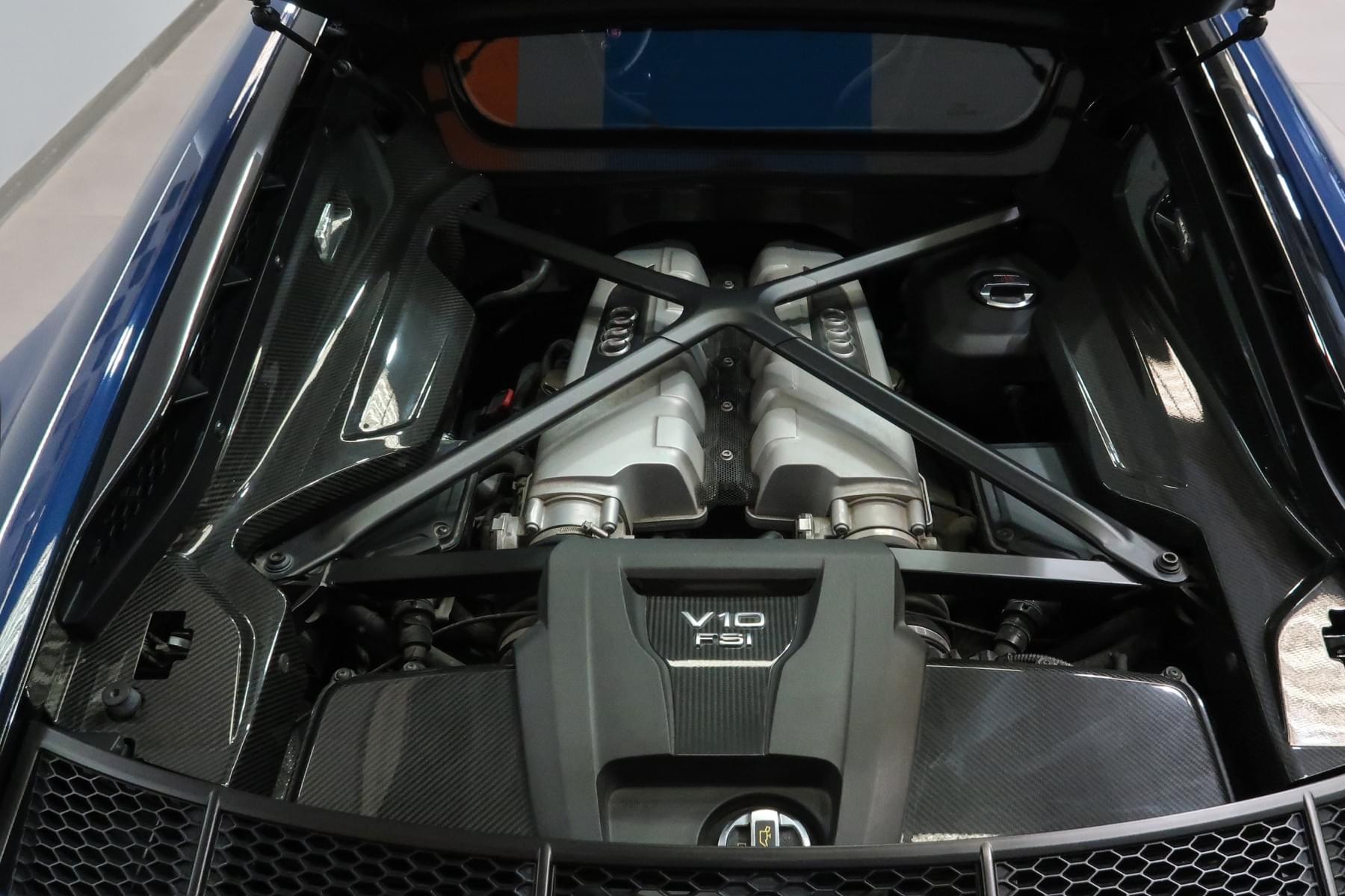 AUDI R8 5.2 V10 FSI QUATTRO STRONIC 26 