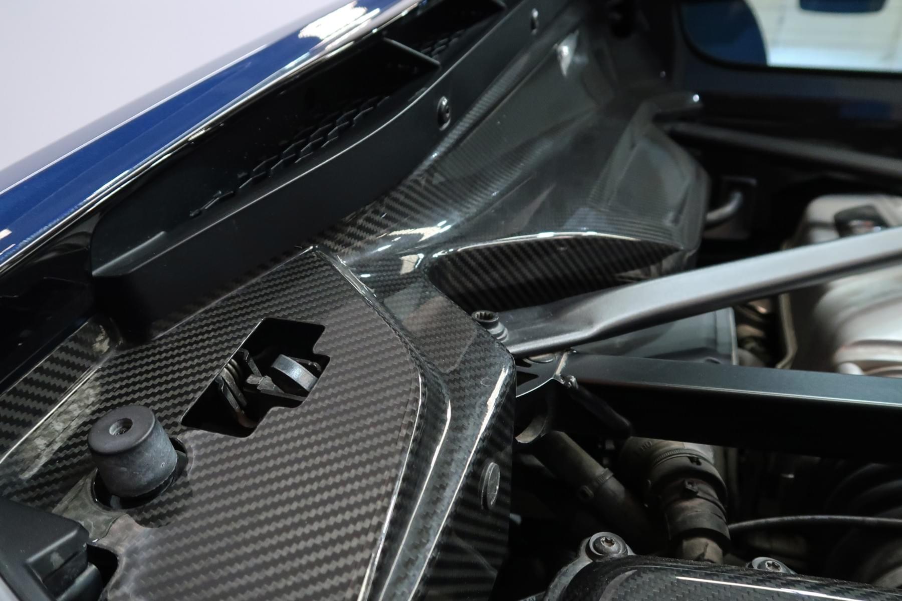 AUDI R8 5.2 V10 FSI QUATTRO STRONIC 27 