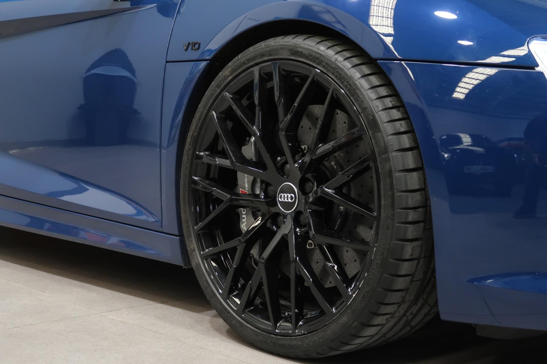 AUDI R8 5.2 V10 FSI QUATTRO STRONIC 11 