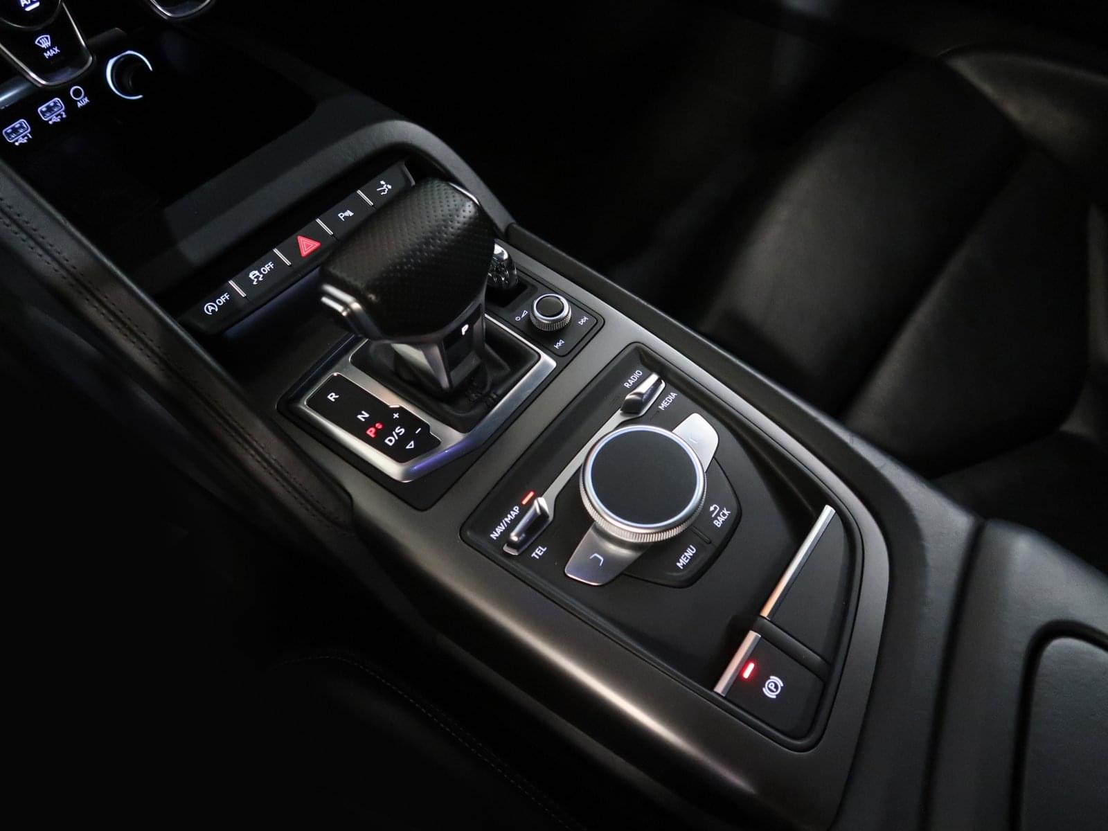AUDI R8 5.2 V10 FSI QUATTRO STRONIC 48 