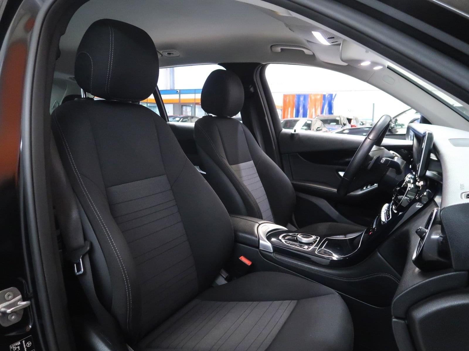 MERCEDES-BENZ CLASE GLC 220D 4MATIC 170CV 26 