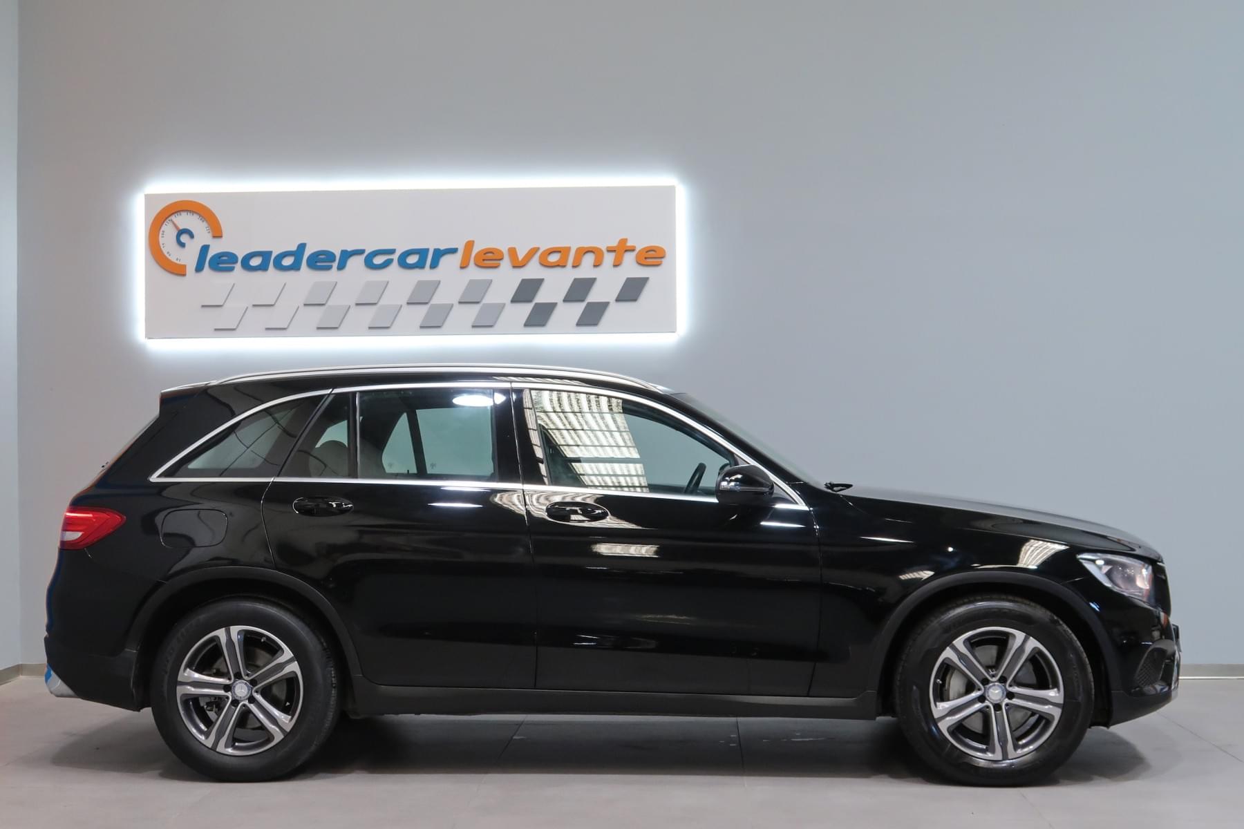 MERCEDES-BENZ CLASE GLC 220D 4MATIC 170CV 3 