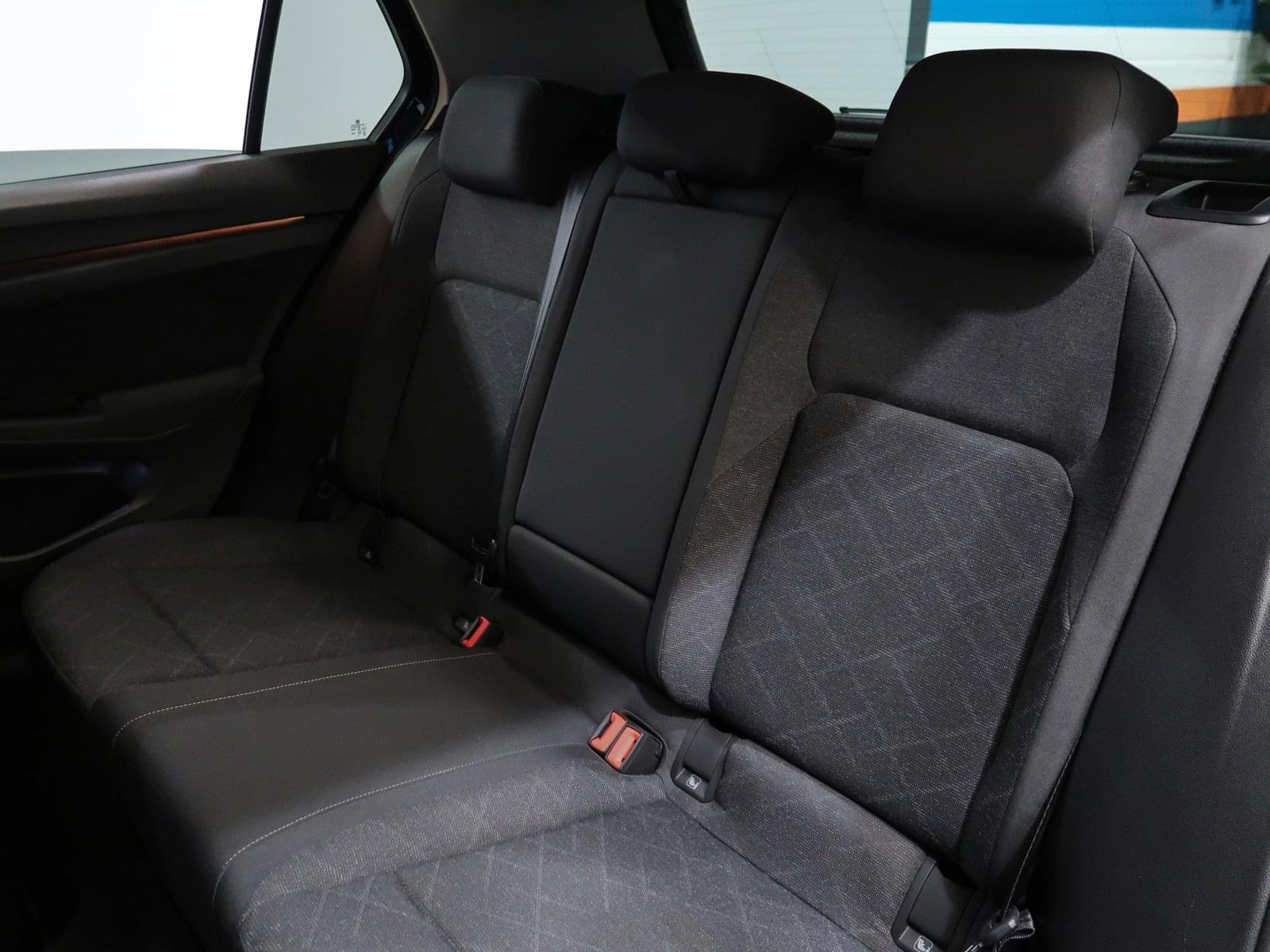 VOLKSWAGEN GOLF LIFE 1.0 ETSI 110CV DSG 17 