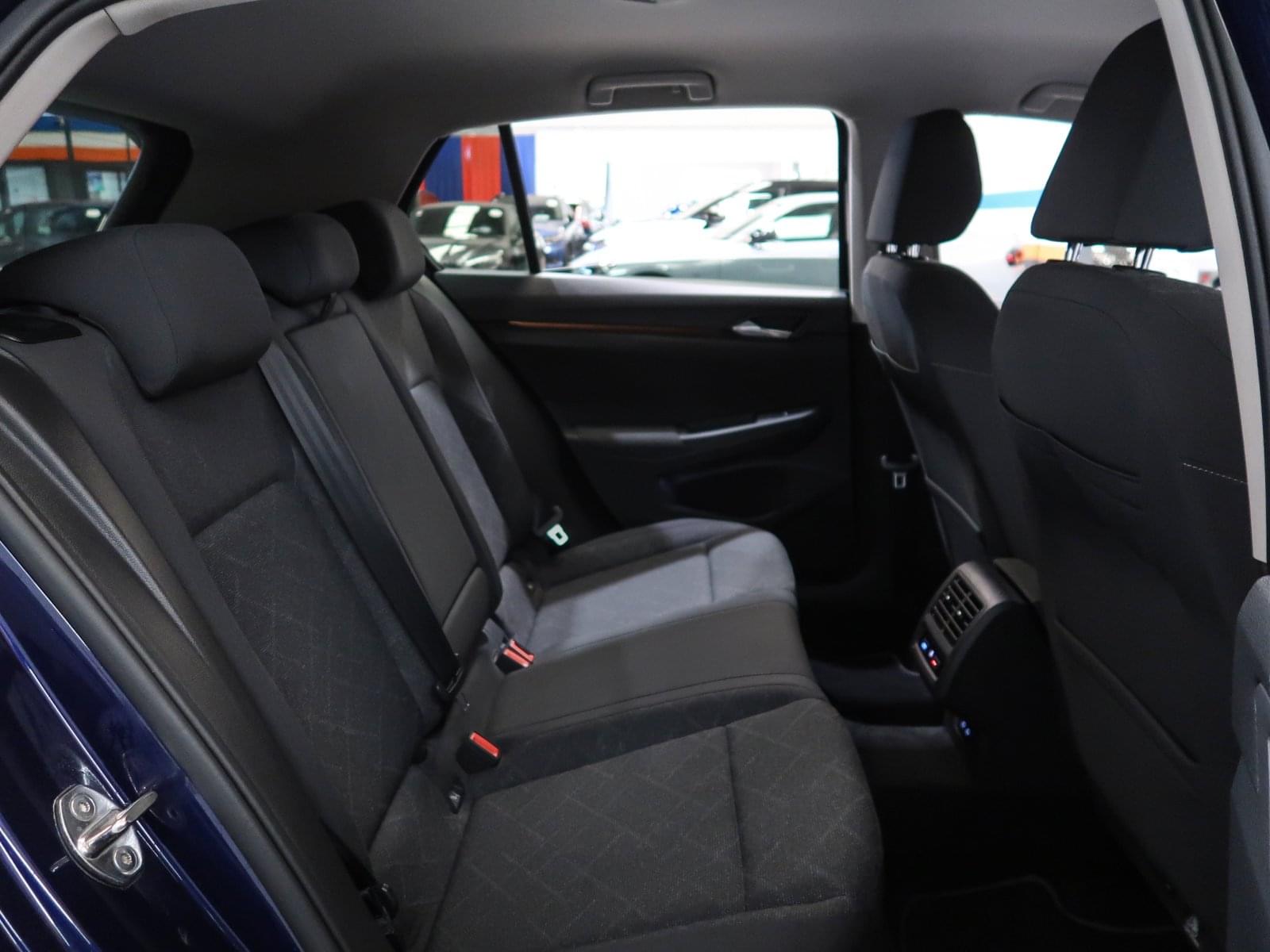 VOLKSWAGEN GOLF LIFE 1.0 ETSI 110CV DSG 21 