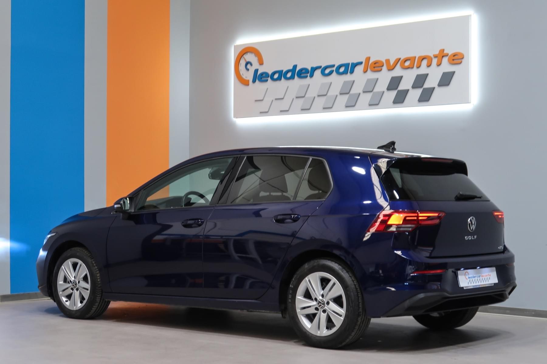 VOLKSWAGEN GOLF LIFE 1.0 ETSI 110CV DSG 9 